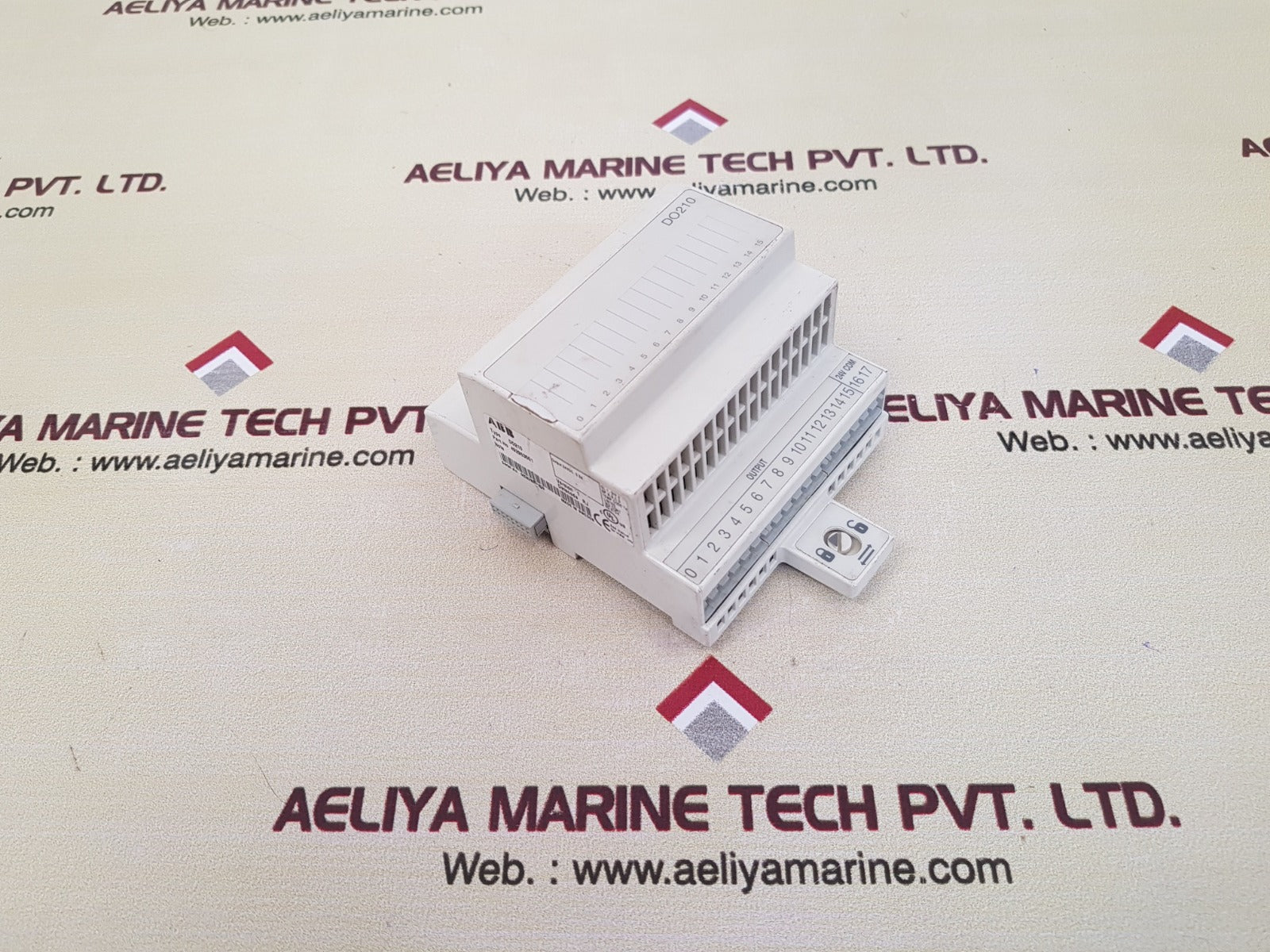 Abb do210 digital output module 492953501 version. 1