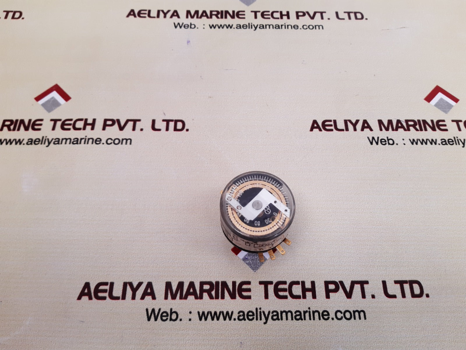 An 1500z05-009.001 potentiometer