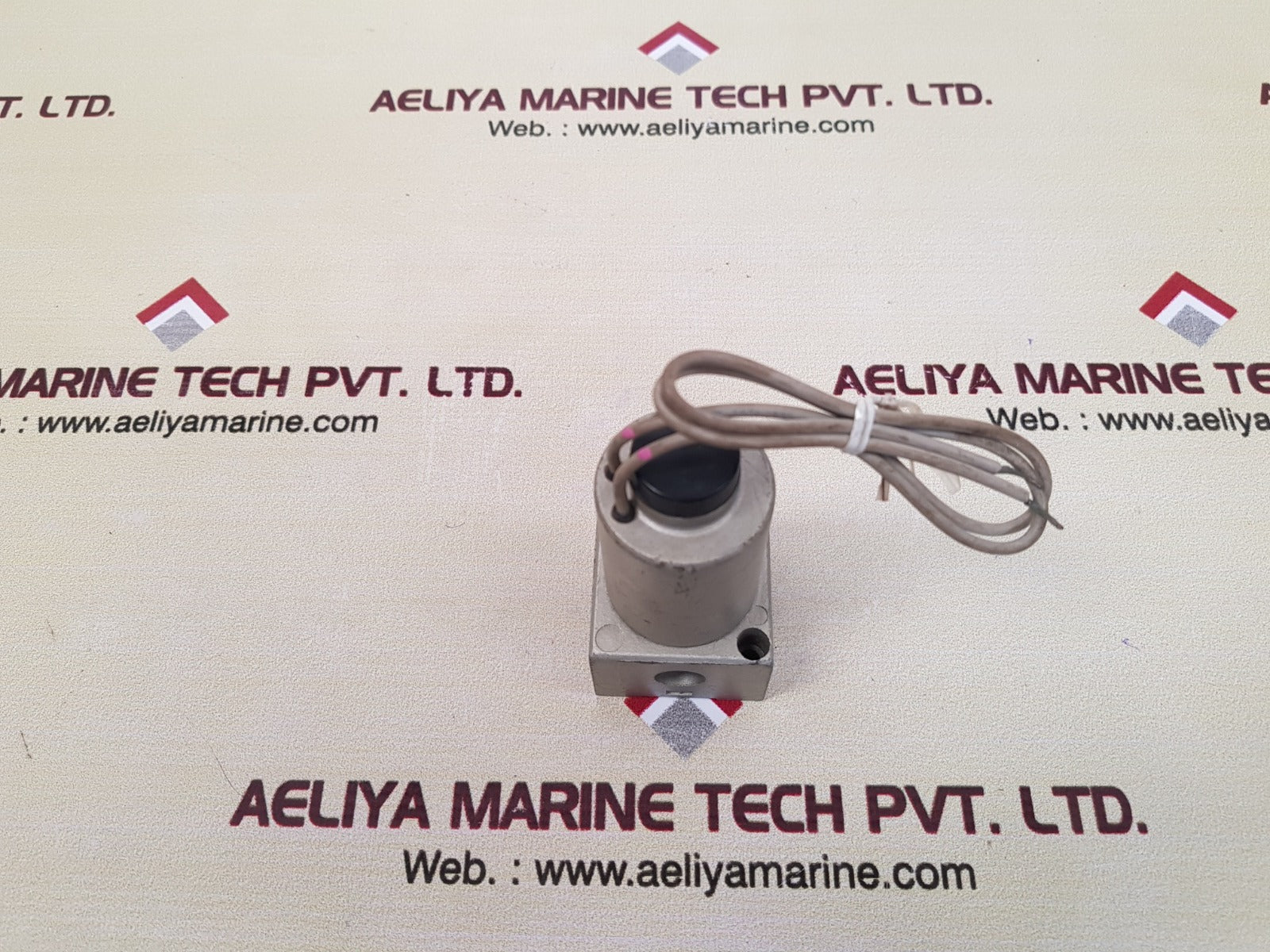 Smc v0315 solenoid valve