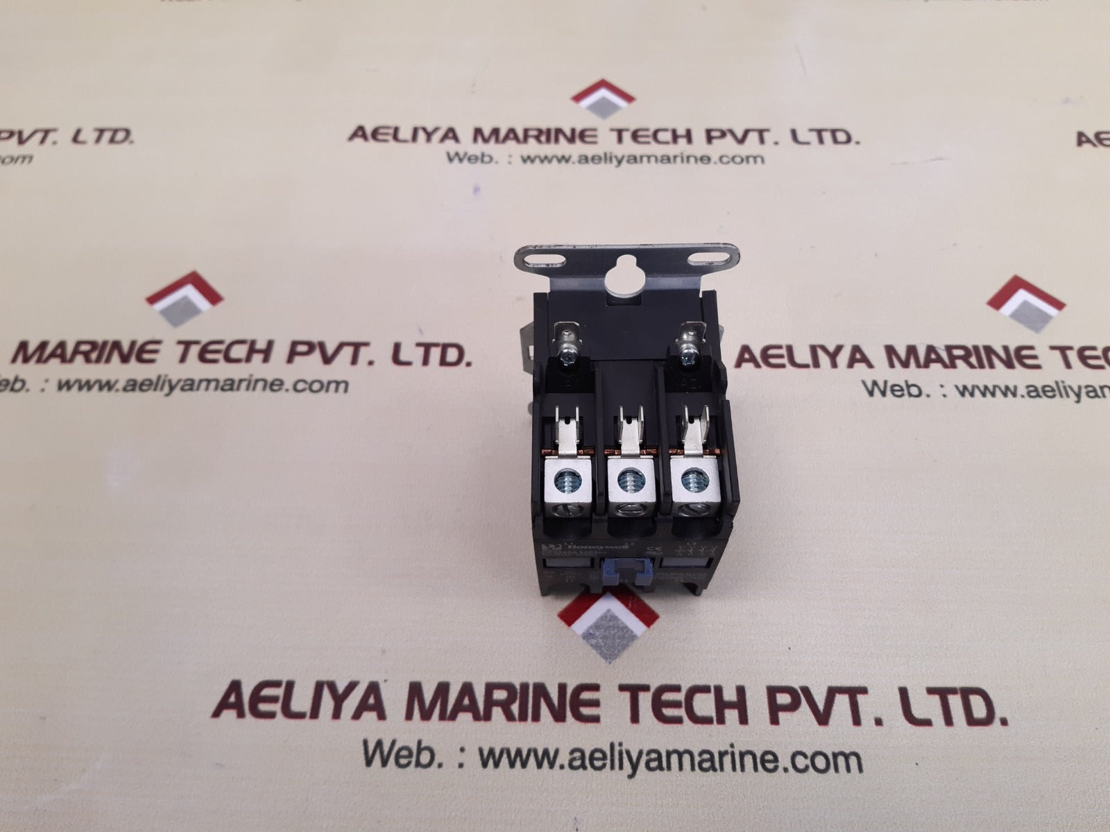 Honeywell dp3040a5003 definite purpose contactor