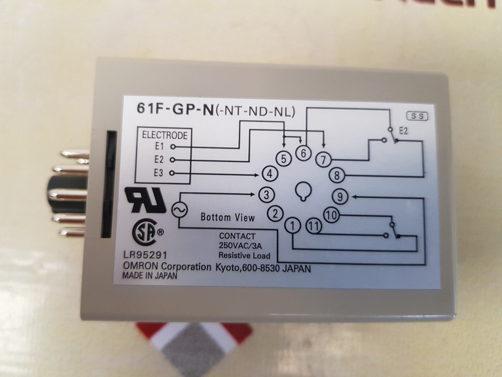 Omron 61f-gp-n floatless level switch 100vac 50/60hz