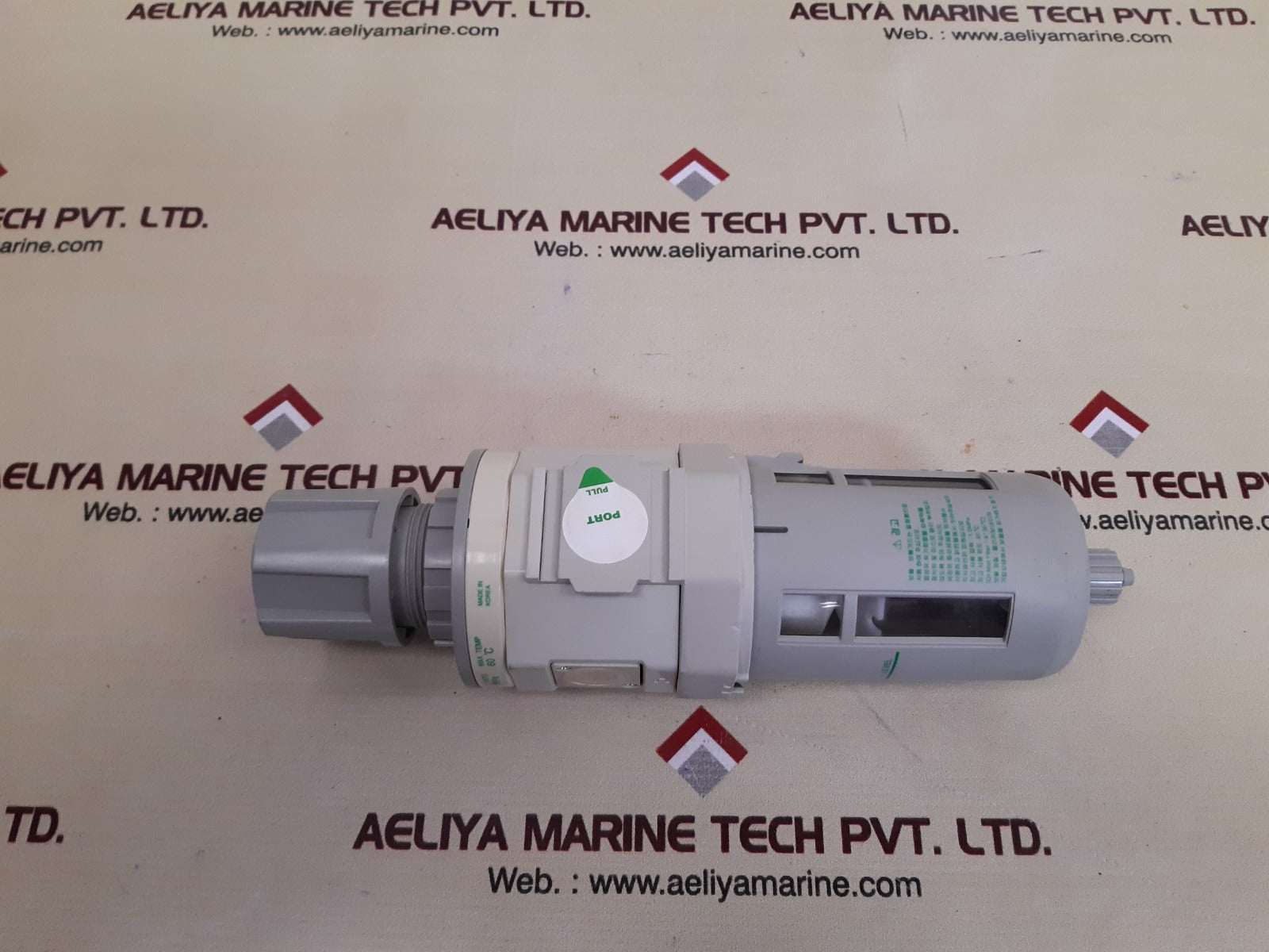 Ckd w4000-15-w-g-b3w-kr filter regulator