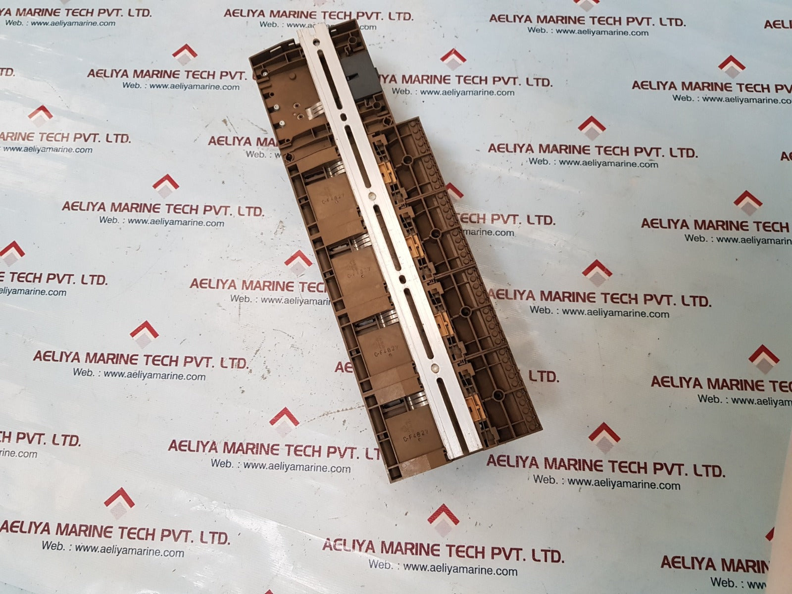 Siemens simatic s5-95u,6es5 482-8ma13,6es5 482-8ma12 module rack