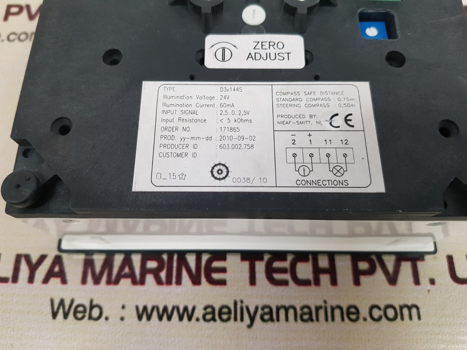 Nieaf Measuring D3V144S Pitch Indicator