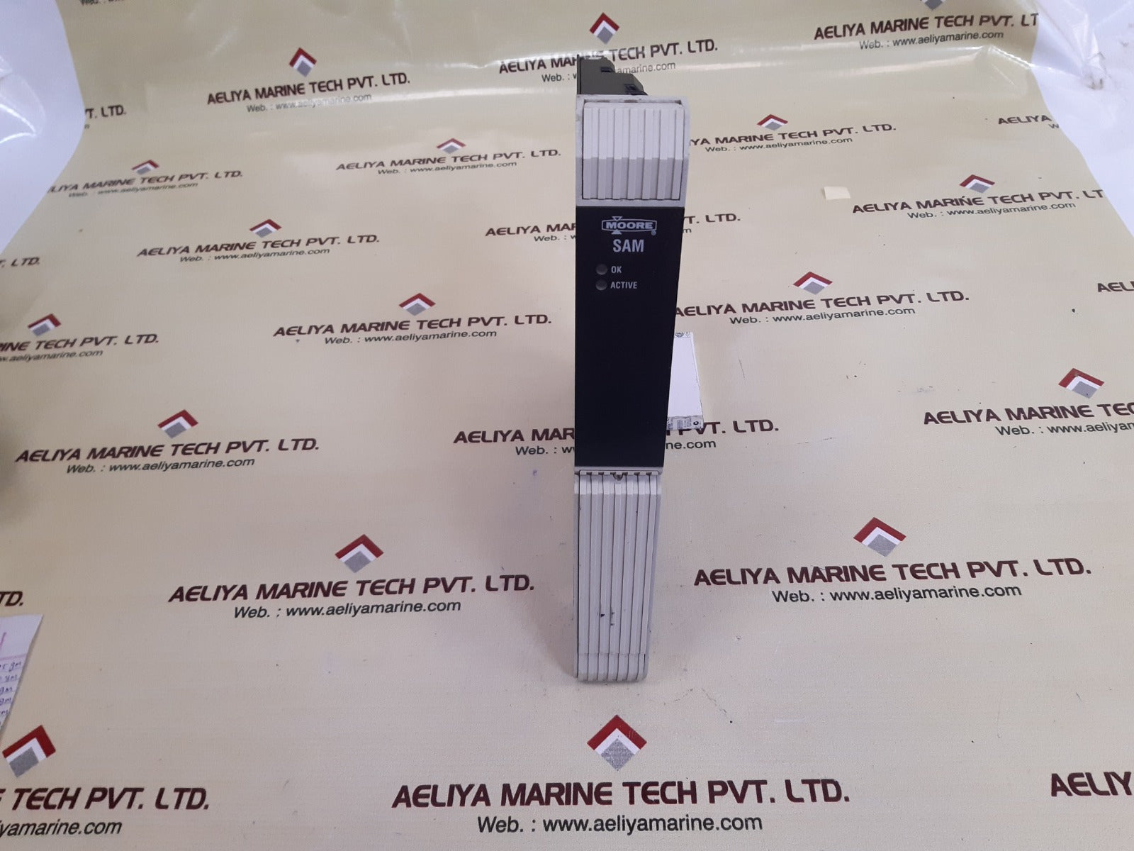 Moore 39samcan 16133-71/04 apacs sam standard analog module