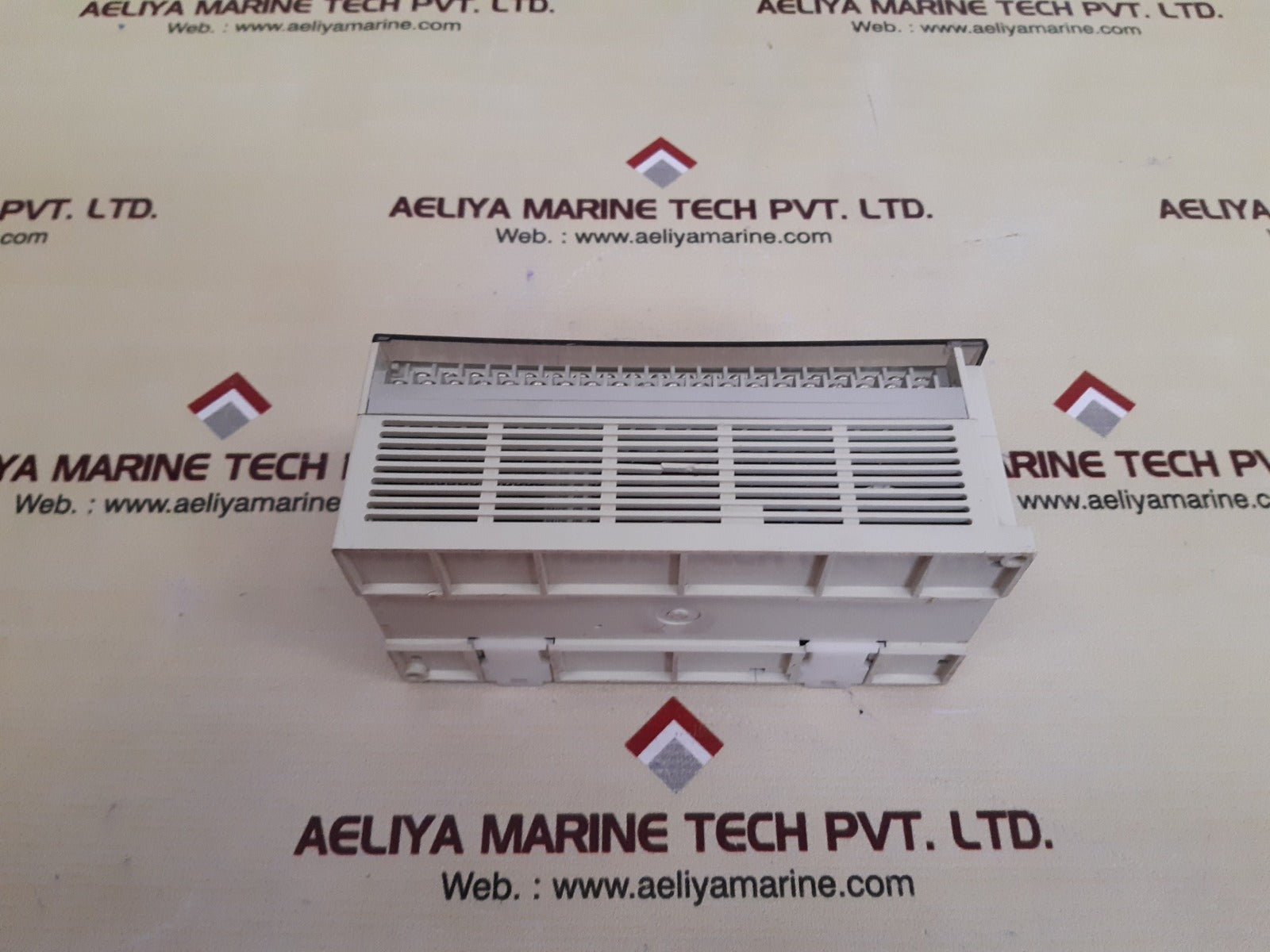 Mitsubishi fx1n-60mr-es/ul programmable controller