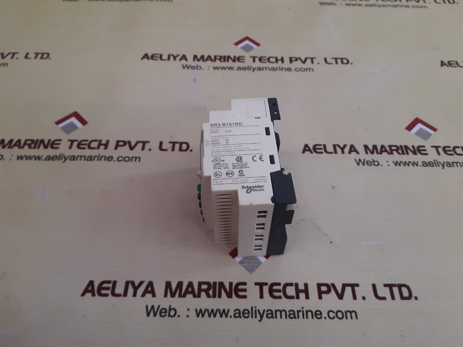 Schneider electric sr3 b101bd output relay