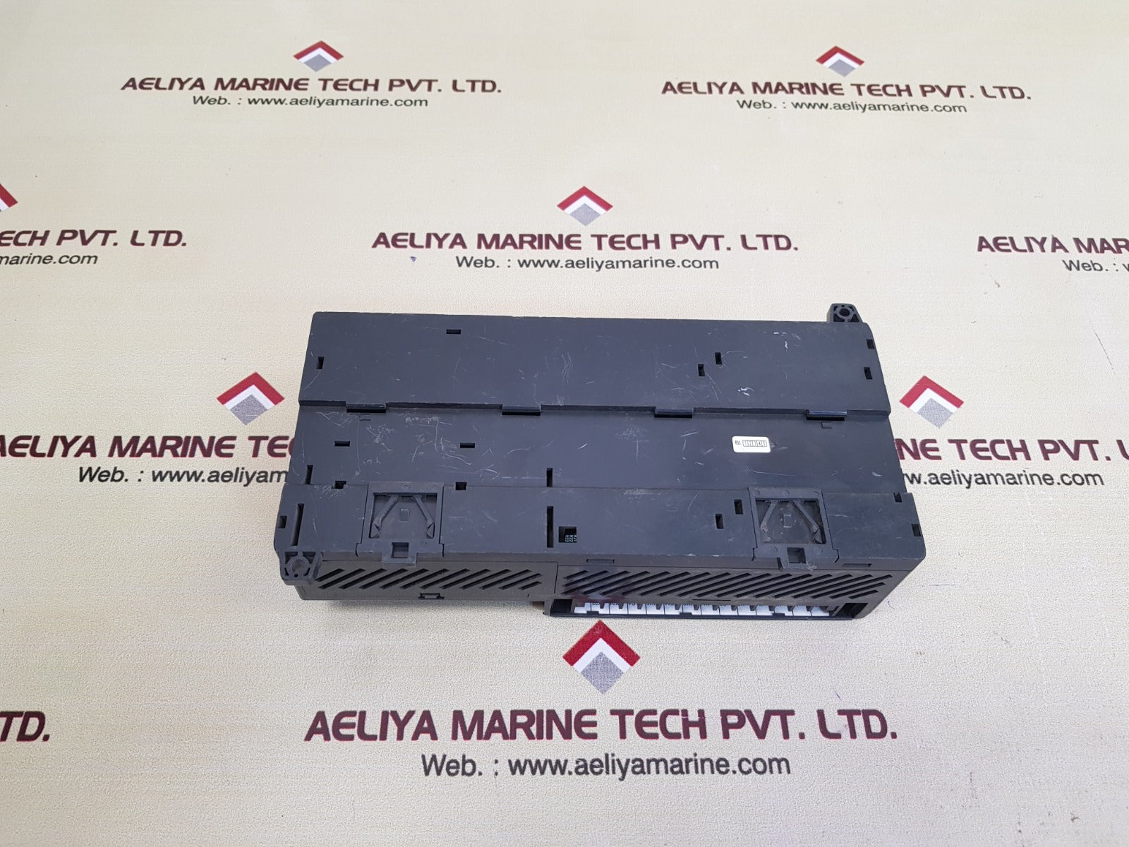 Automation direct logic 06 koyo d0-06dd2 plc module