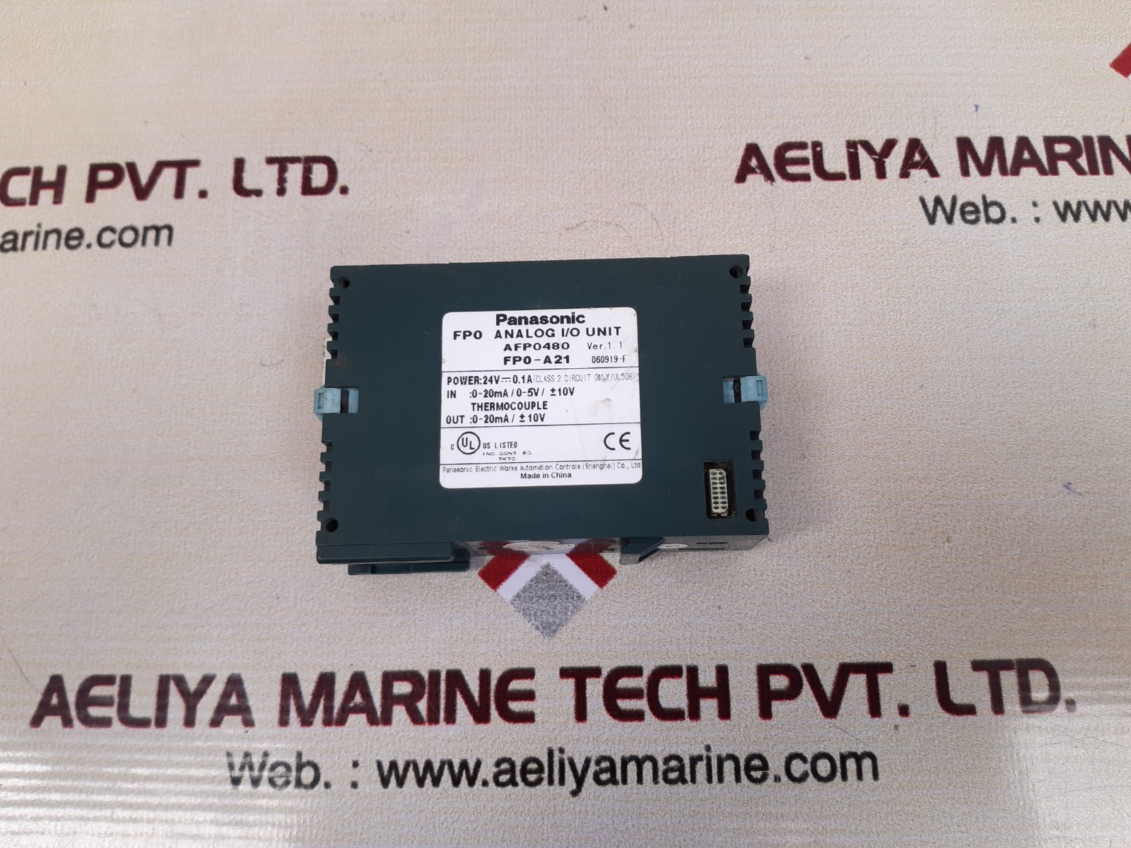 Panasonic fp0-a21 analog i/o unit