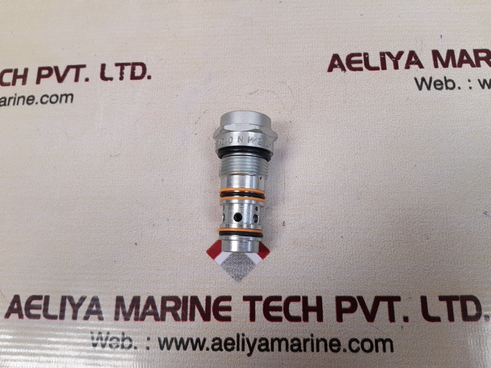 D4a040n pilot operated check valve