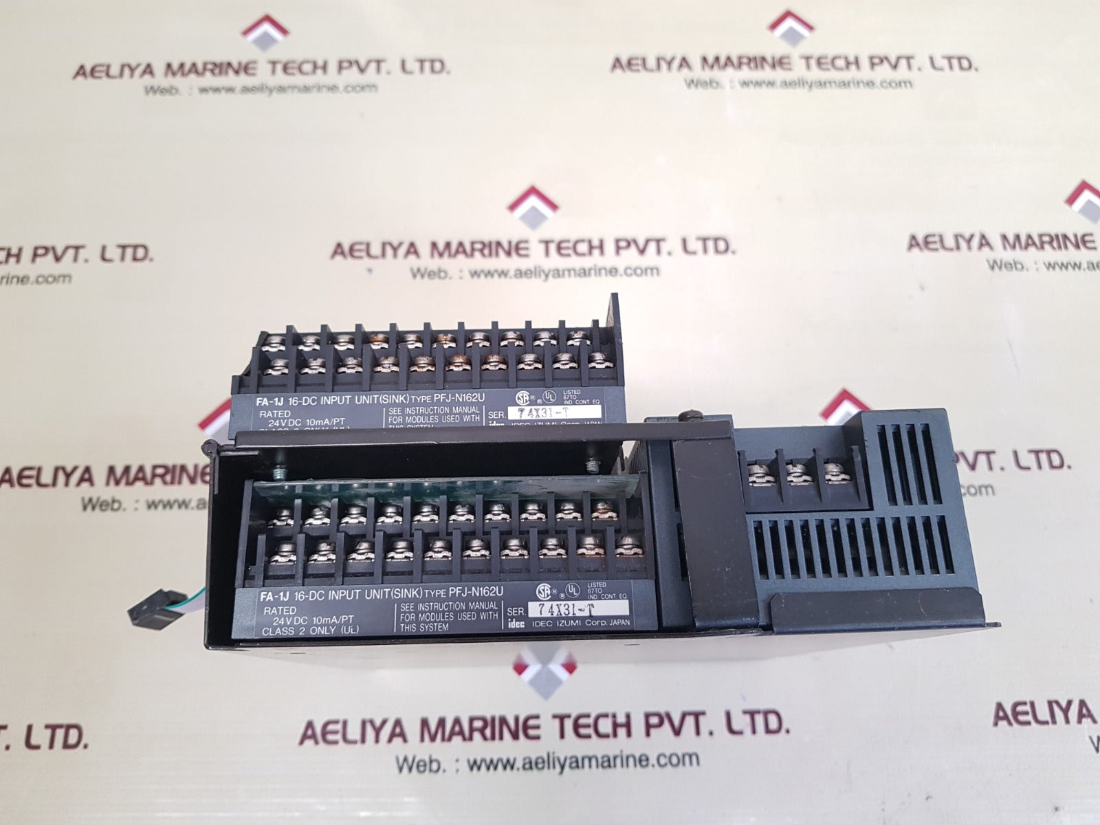 Idec pf2j-cpu1dceu,pfj-n162u,pfj-dp1u programmable controller