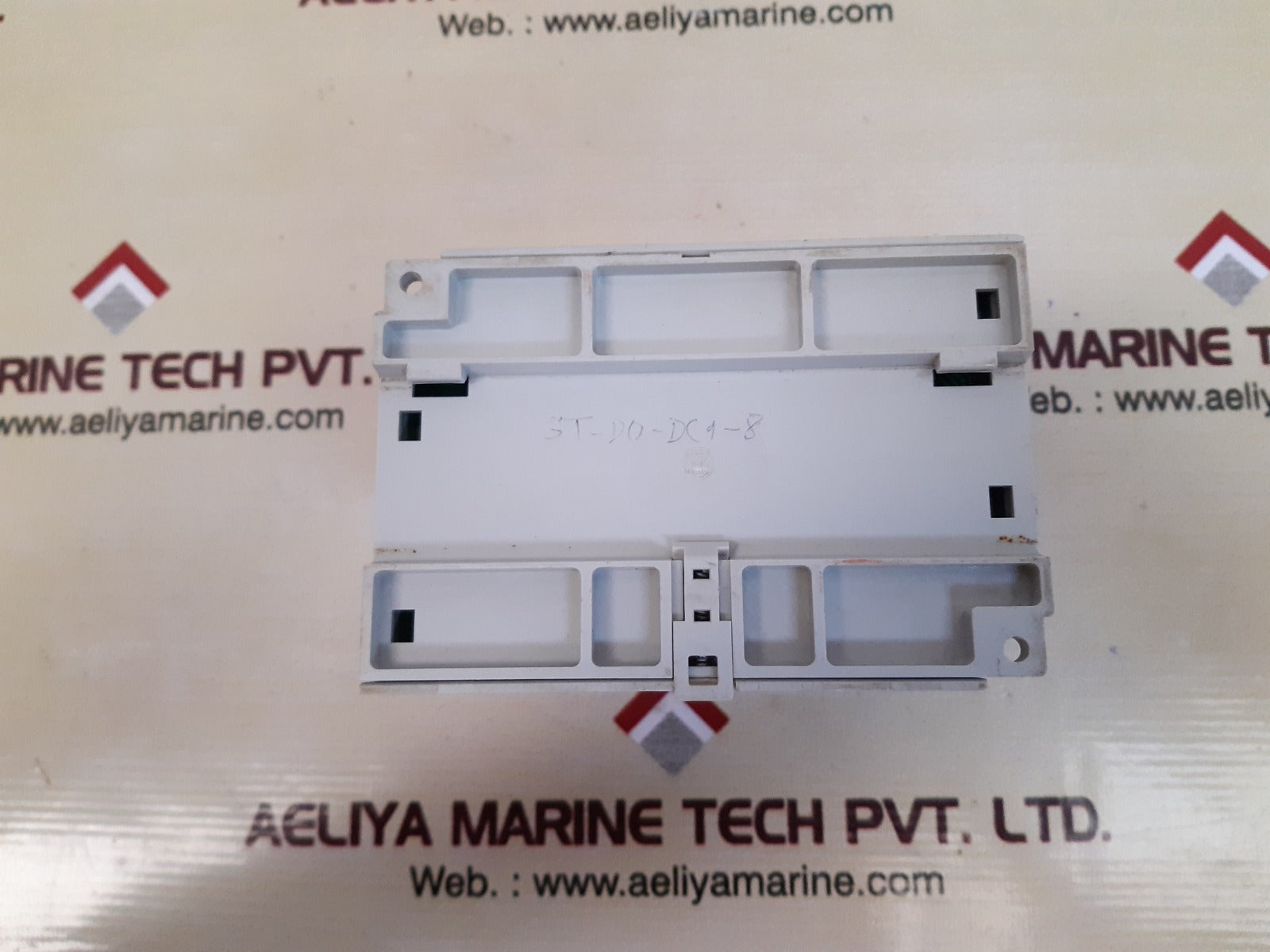 Honeywell st-do-dc1-08 8 discrete outputs