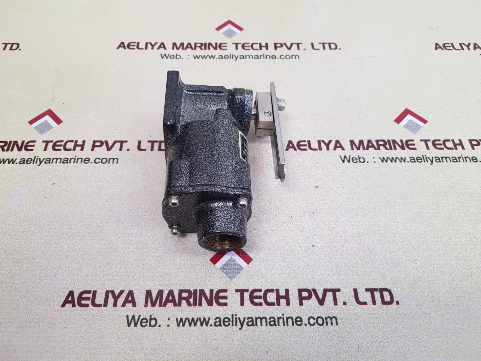 Q-light sh6560s-w limit switch