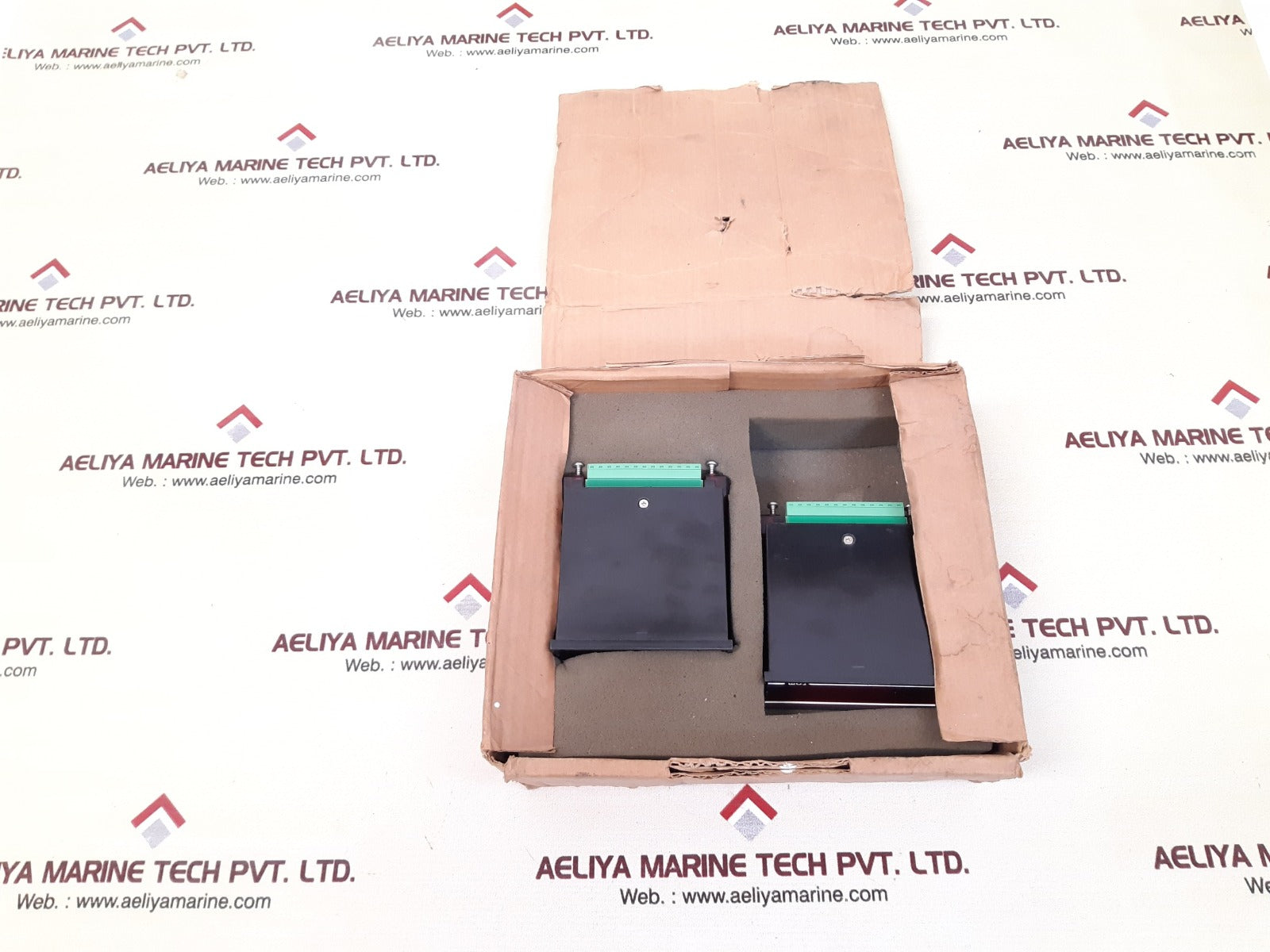Iteco 8410.040 digital panel tachometer
