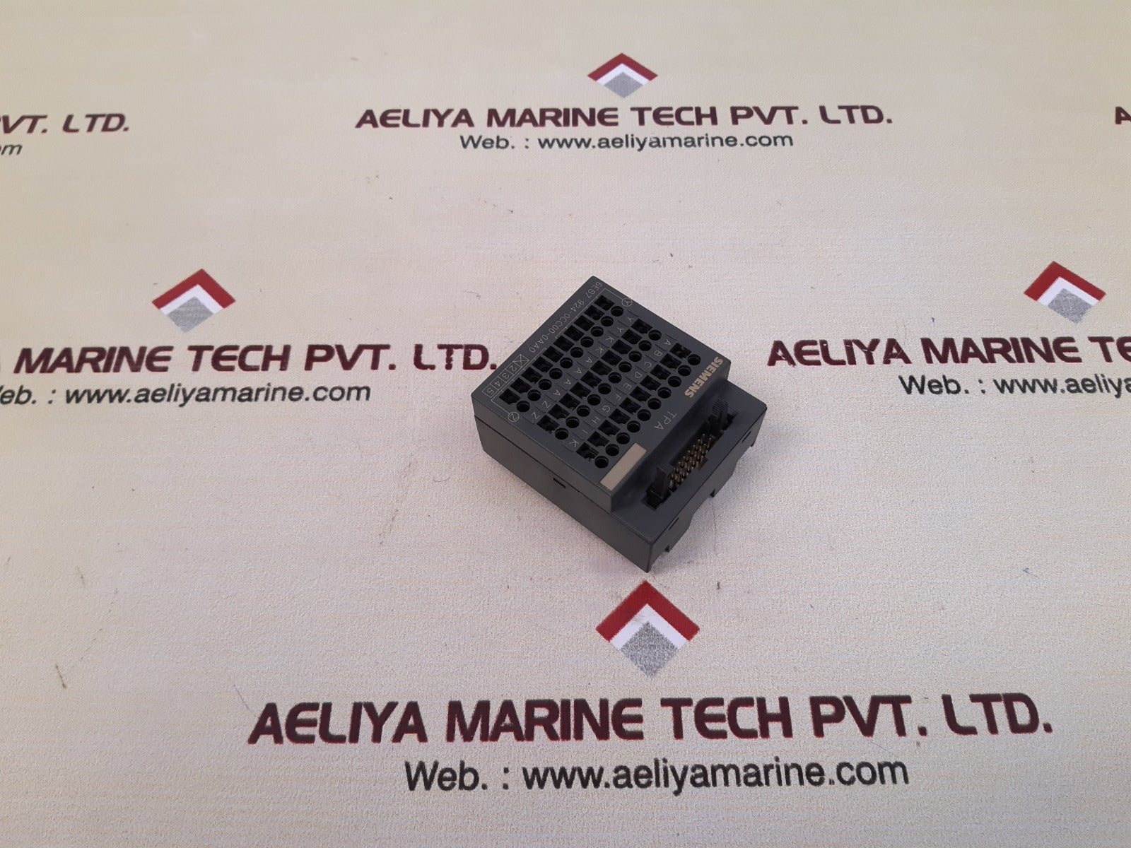 Siemens 6es7 924-0c00-0aa0 input module
