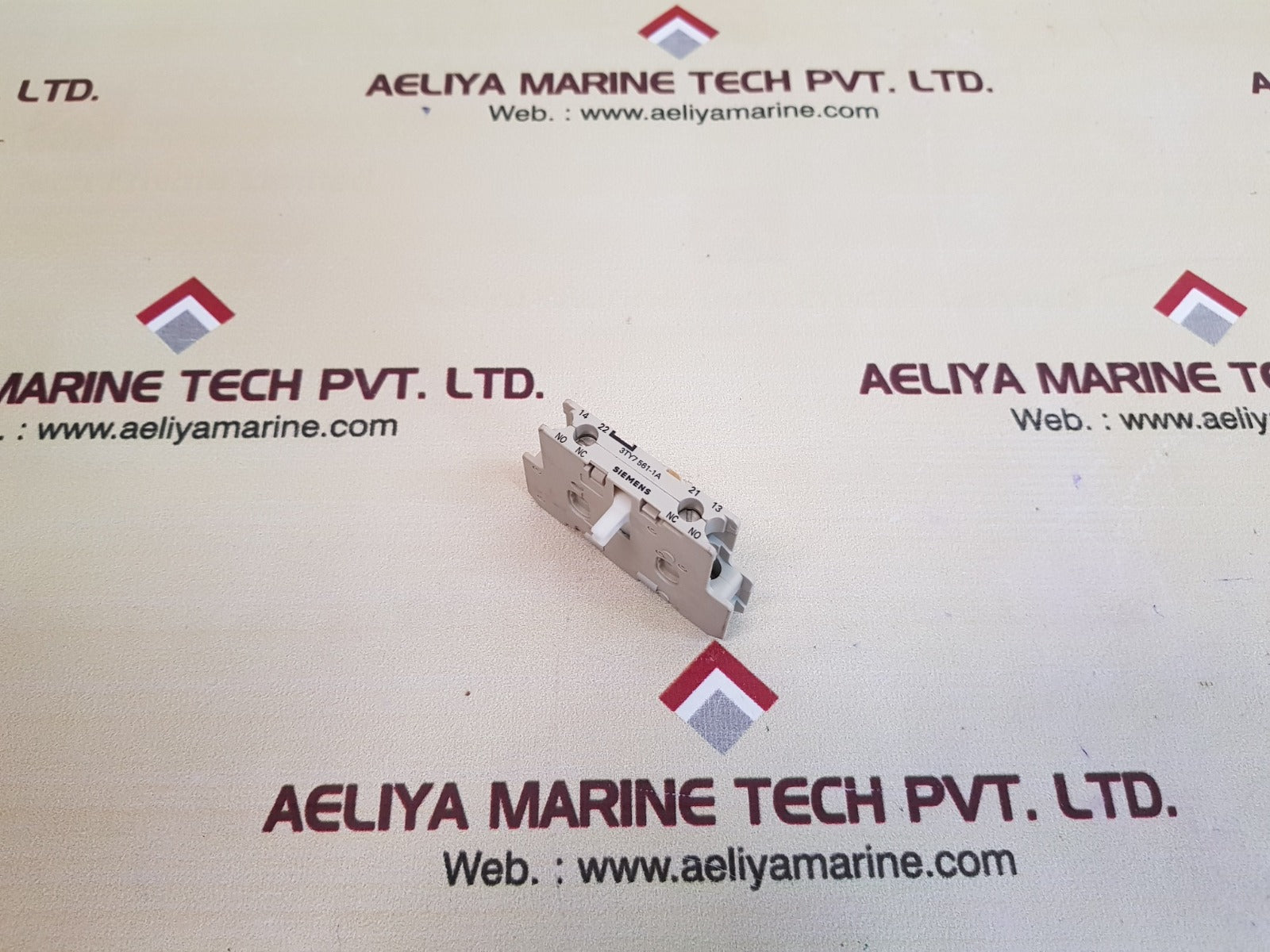 Siemens 3ty7 561-1a auxiliary contact