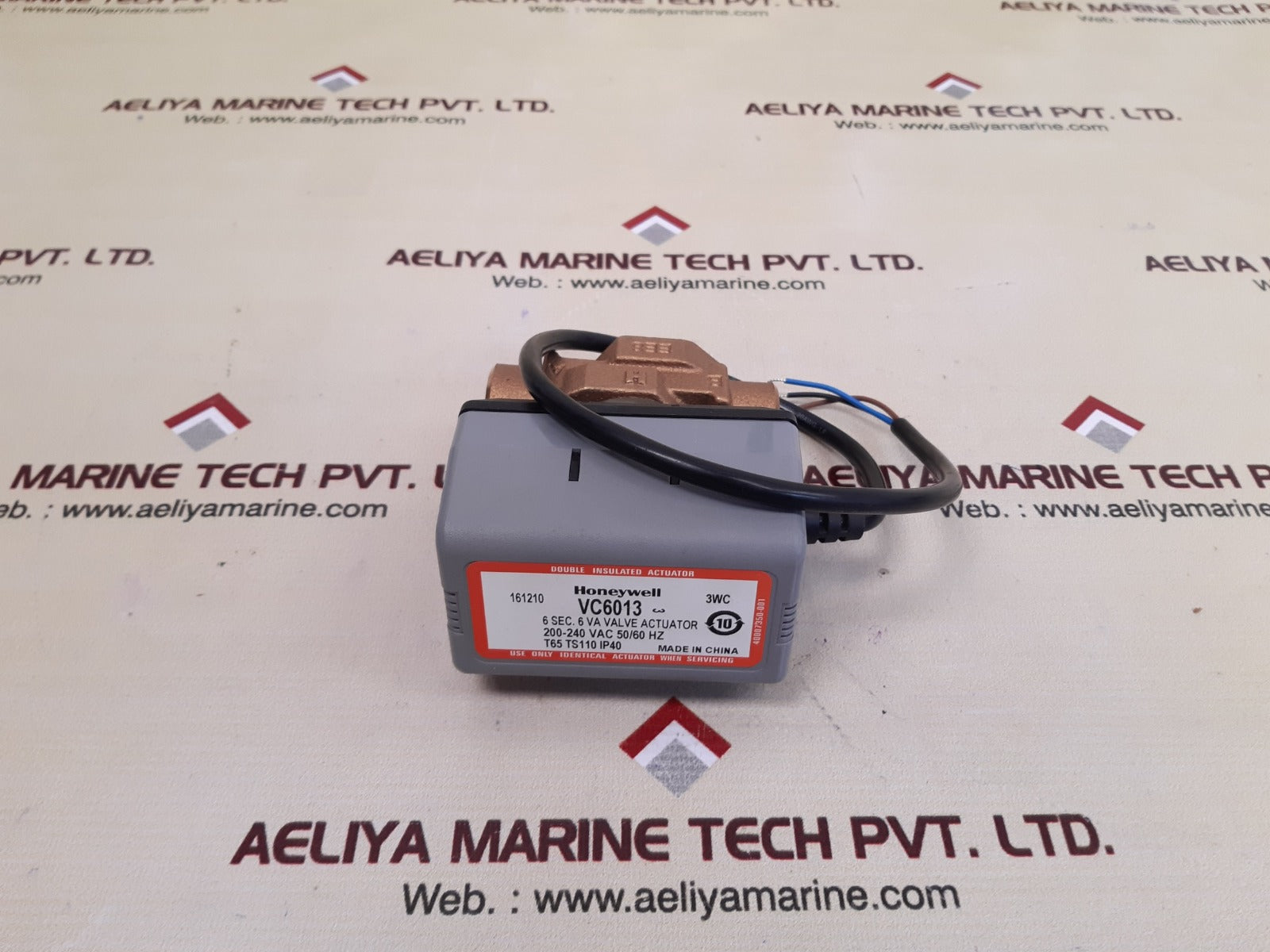 Honeywell vc6013 2-way valve actuator