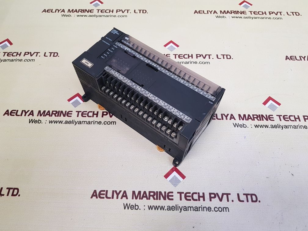 Omron cp1e-n60dt-a programmable controller