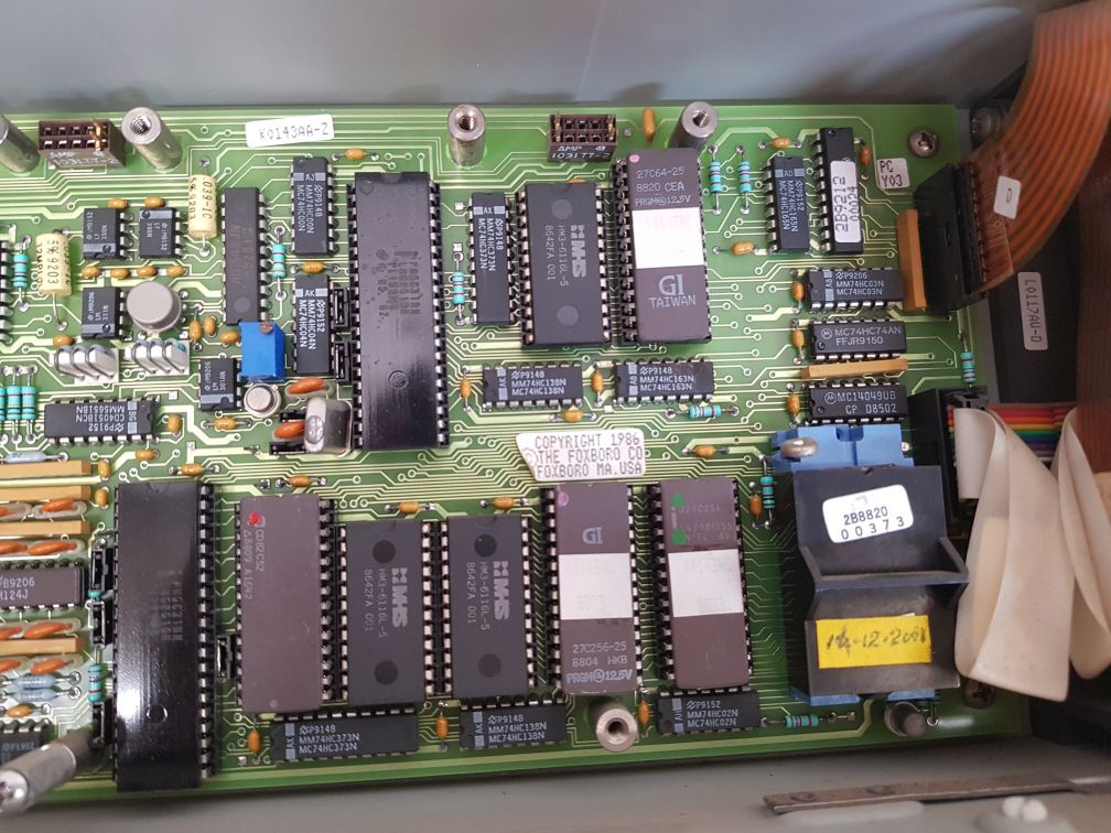 Foxboro 761cna-bt single station micro controller module