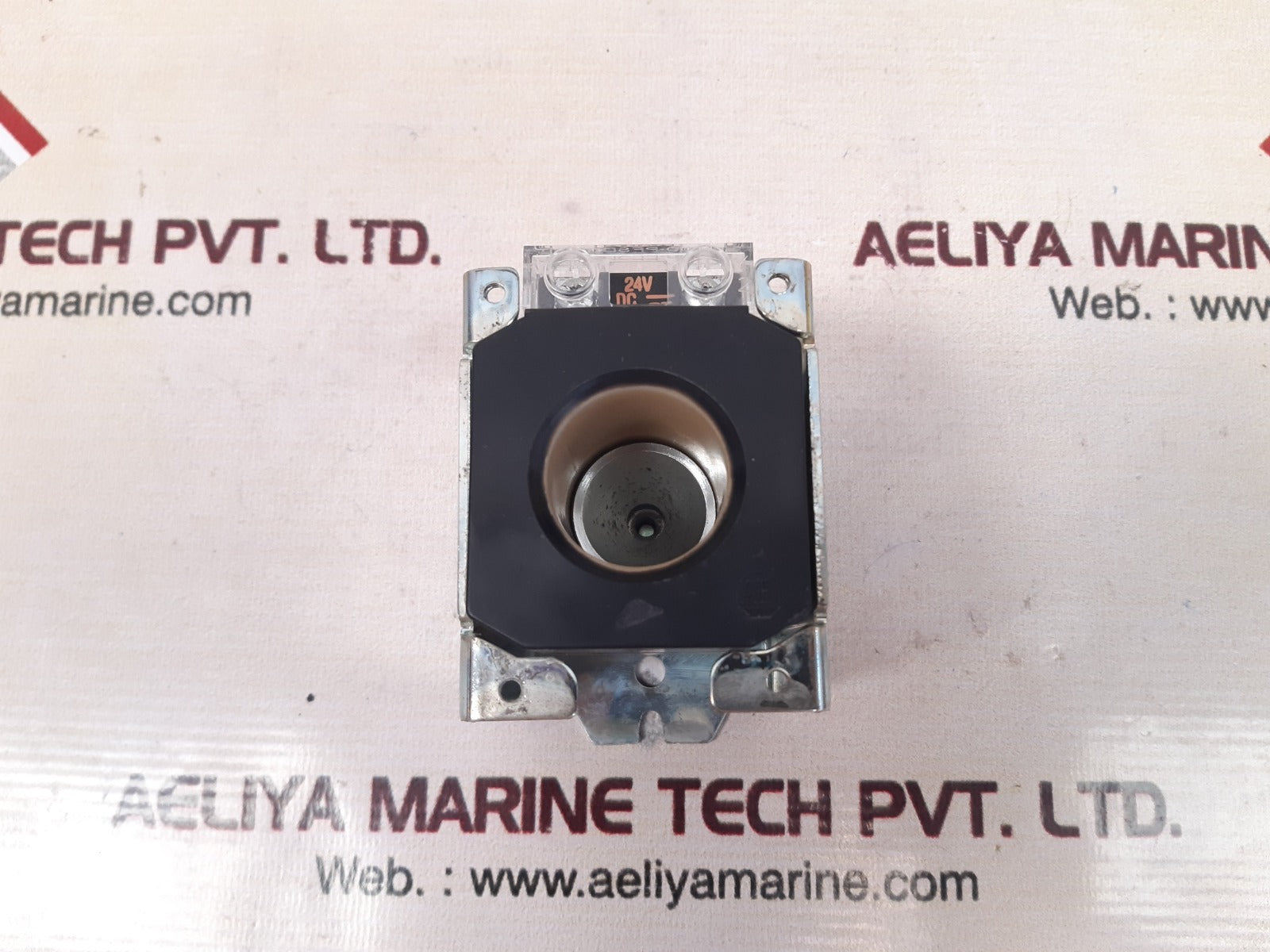 Allen-bradley 700dc-p000z24 ser.e base relay
