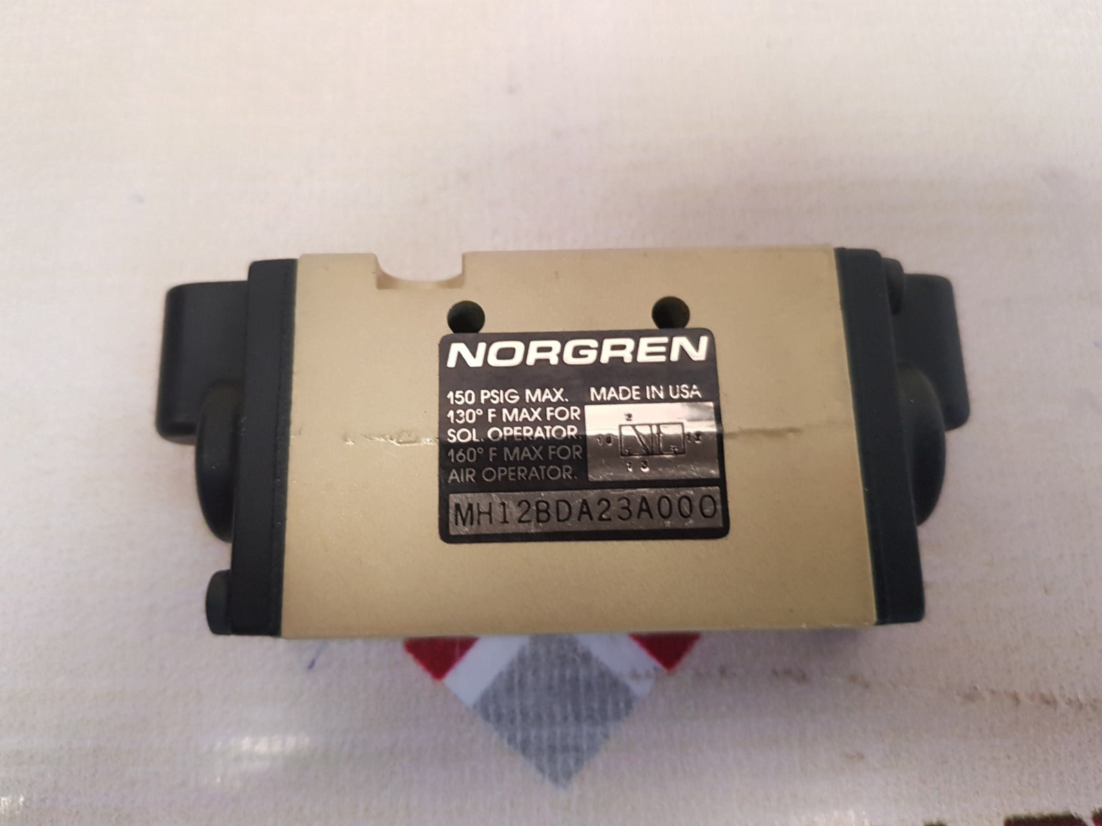 Norgren mh12bda23a000 pneumatic valve