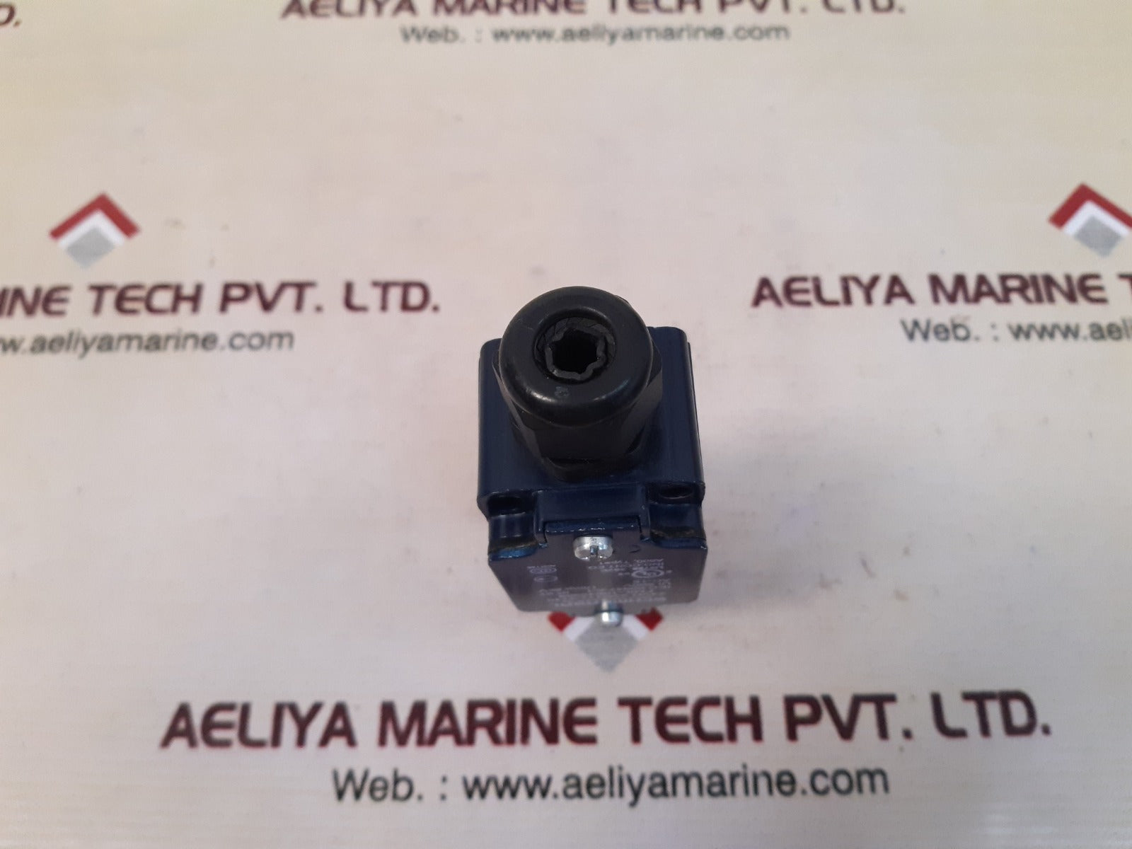 Schmersal z4vh 335-11z-2740 limit switch