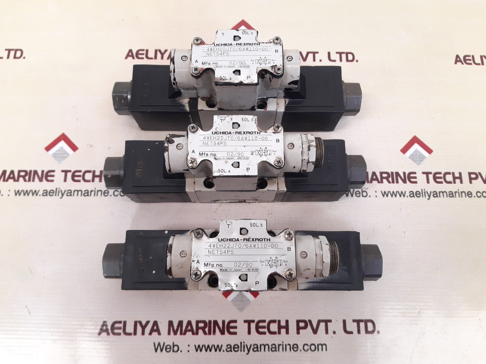 Uchida-rexroth 4weh22j70/6aw110-00 control valve