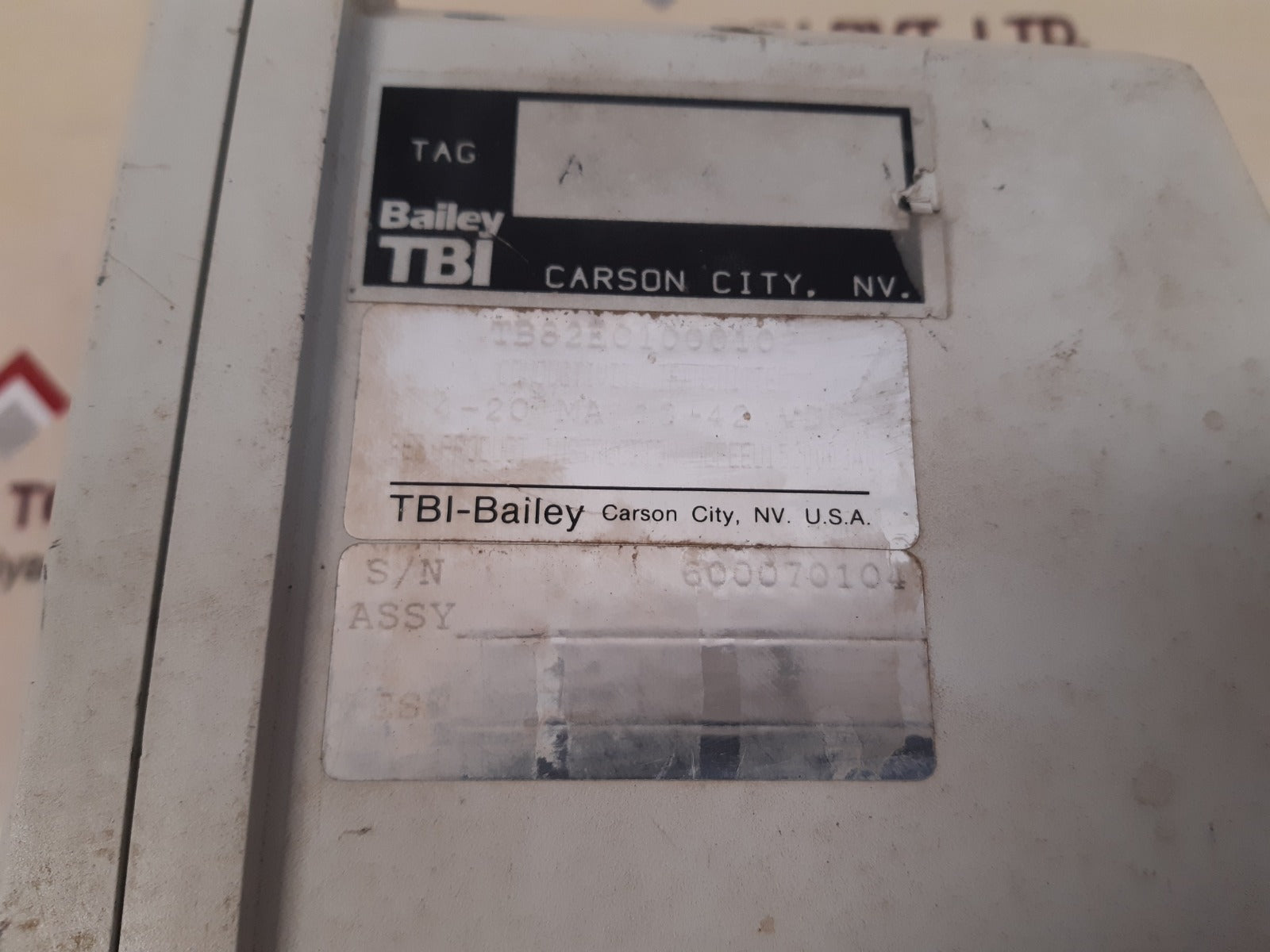 Abb tb82 conductivity transmitter tb82ec1000102