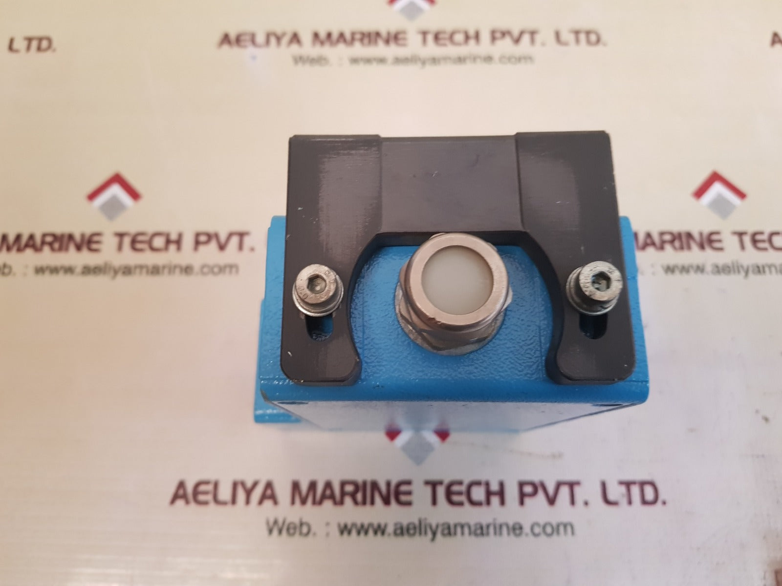 Sick ws 25-304 photoelectric sensor 13311177