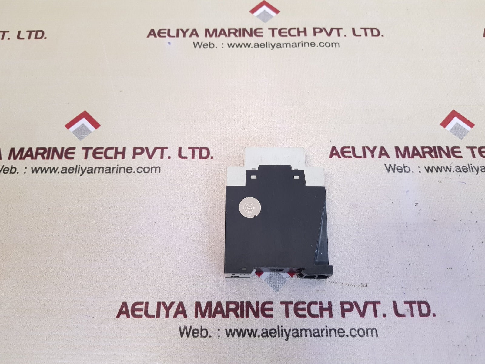 Mitsubishi Srs-h Solid State Timer 380-440V 2A