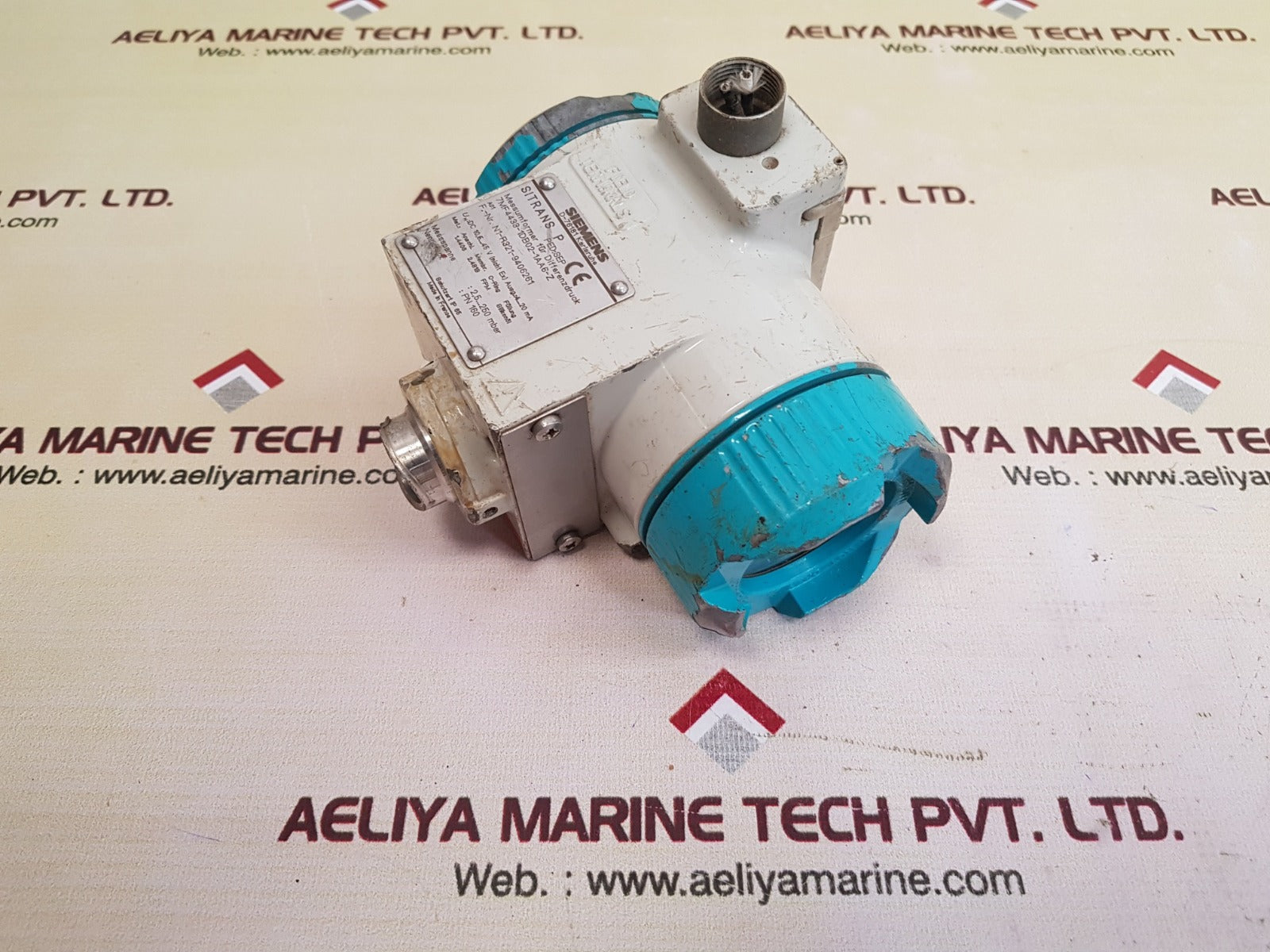 Siemens sitrans p 7mf4433-1db02-1aa6-z pressure transmitter