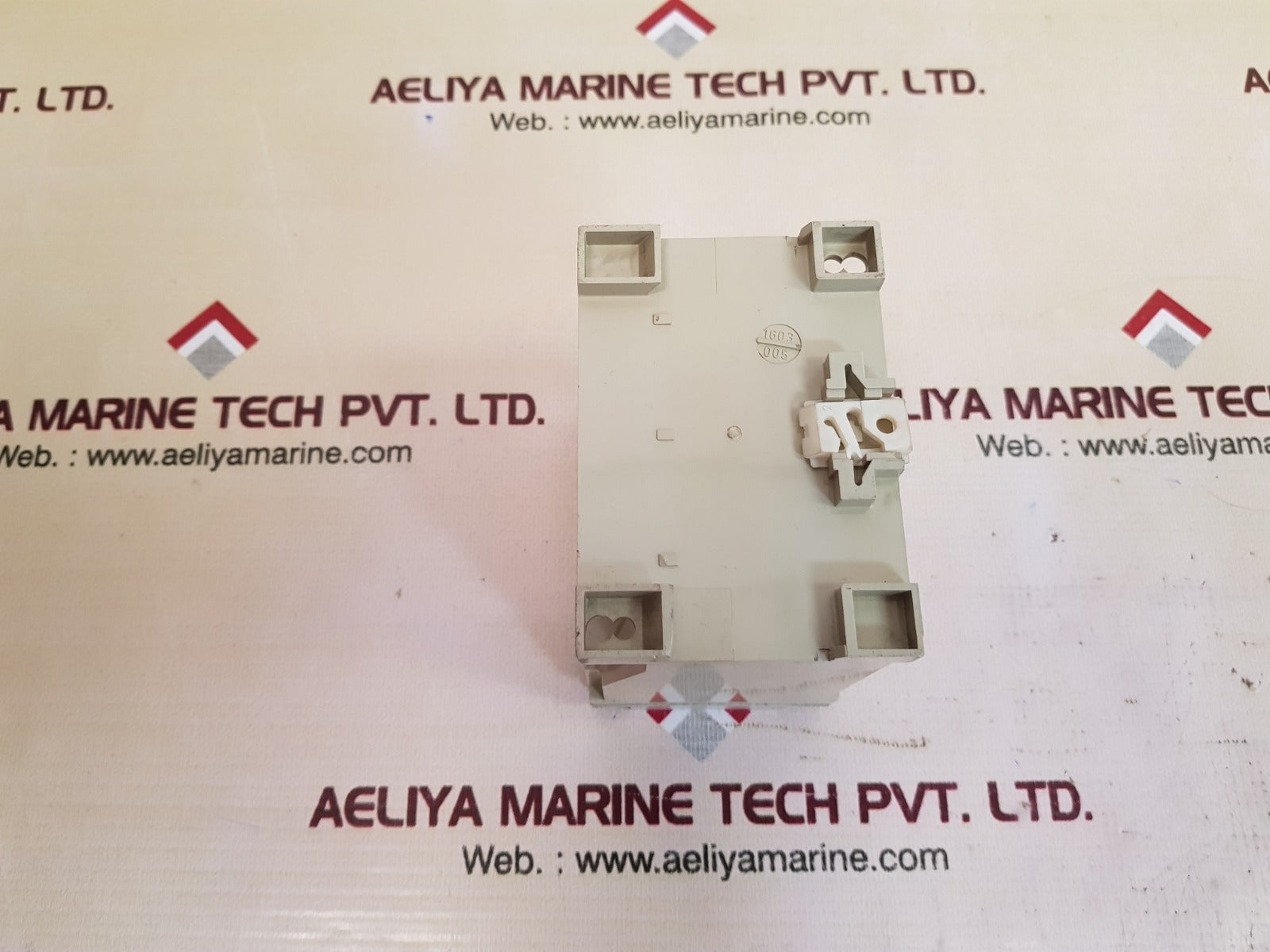 Sesto s. giovanni ftvq a.c. voltage transducer