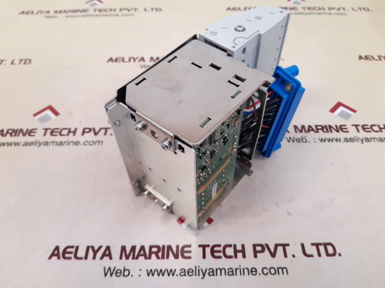 Aur-1cd uvt control device