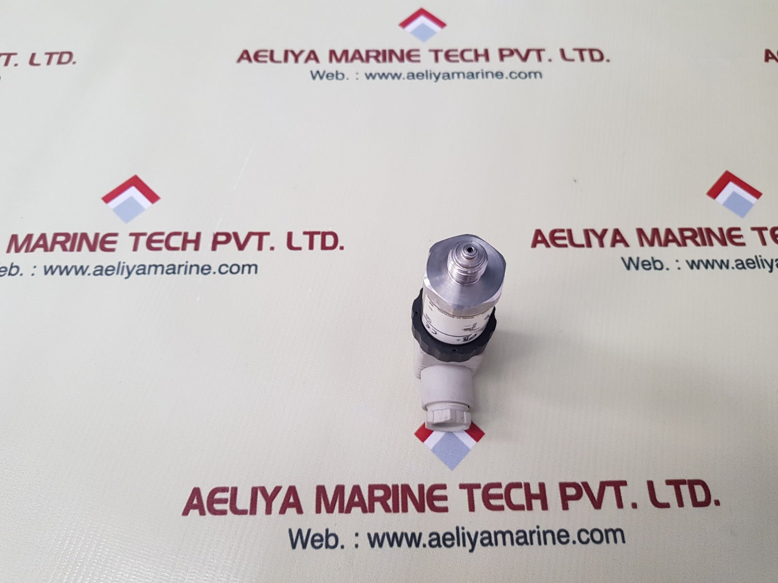 Wika s-10 pressure transmitter 30v