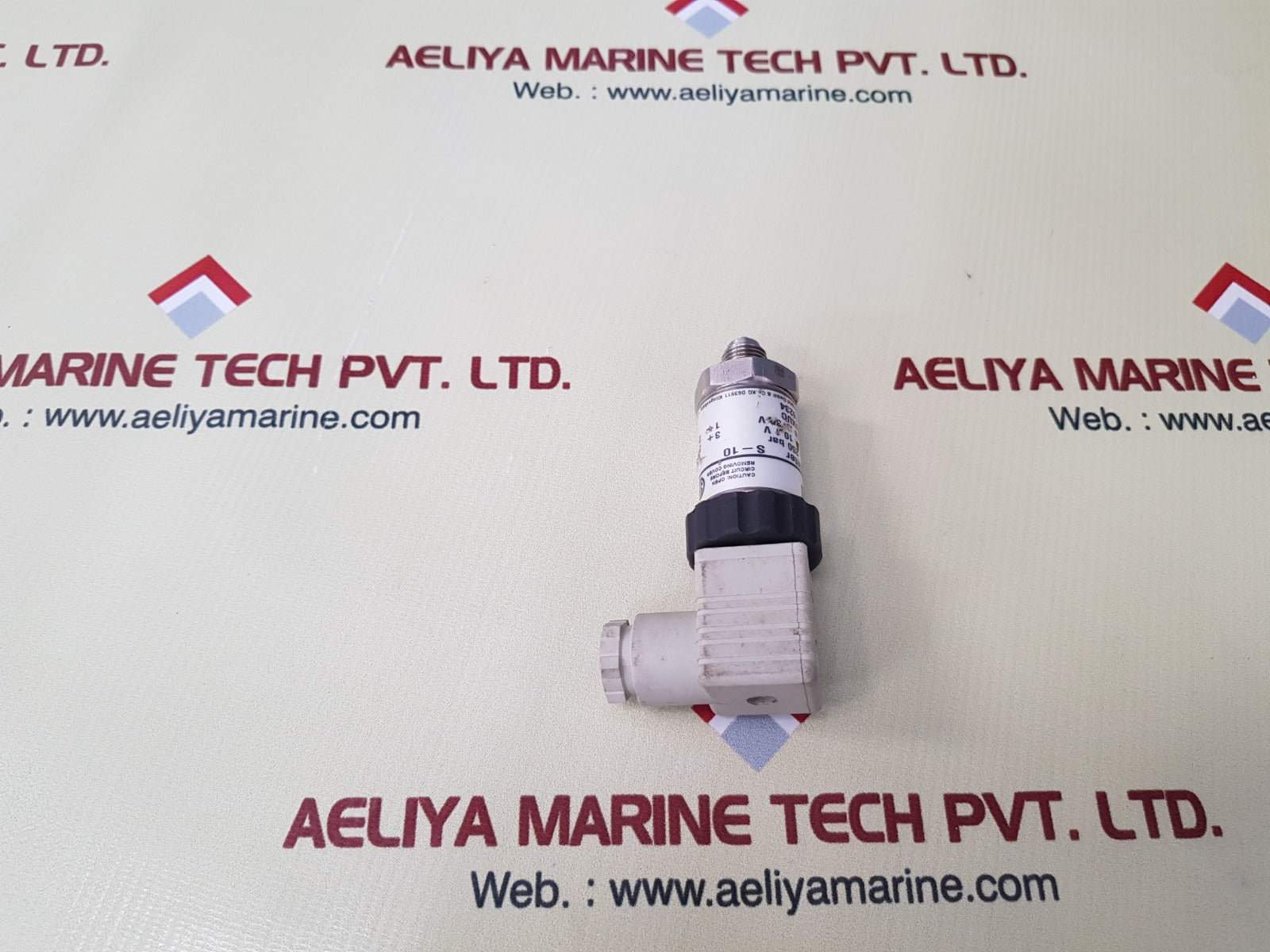 Wika s-10 pressure transmitter 30v