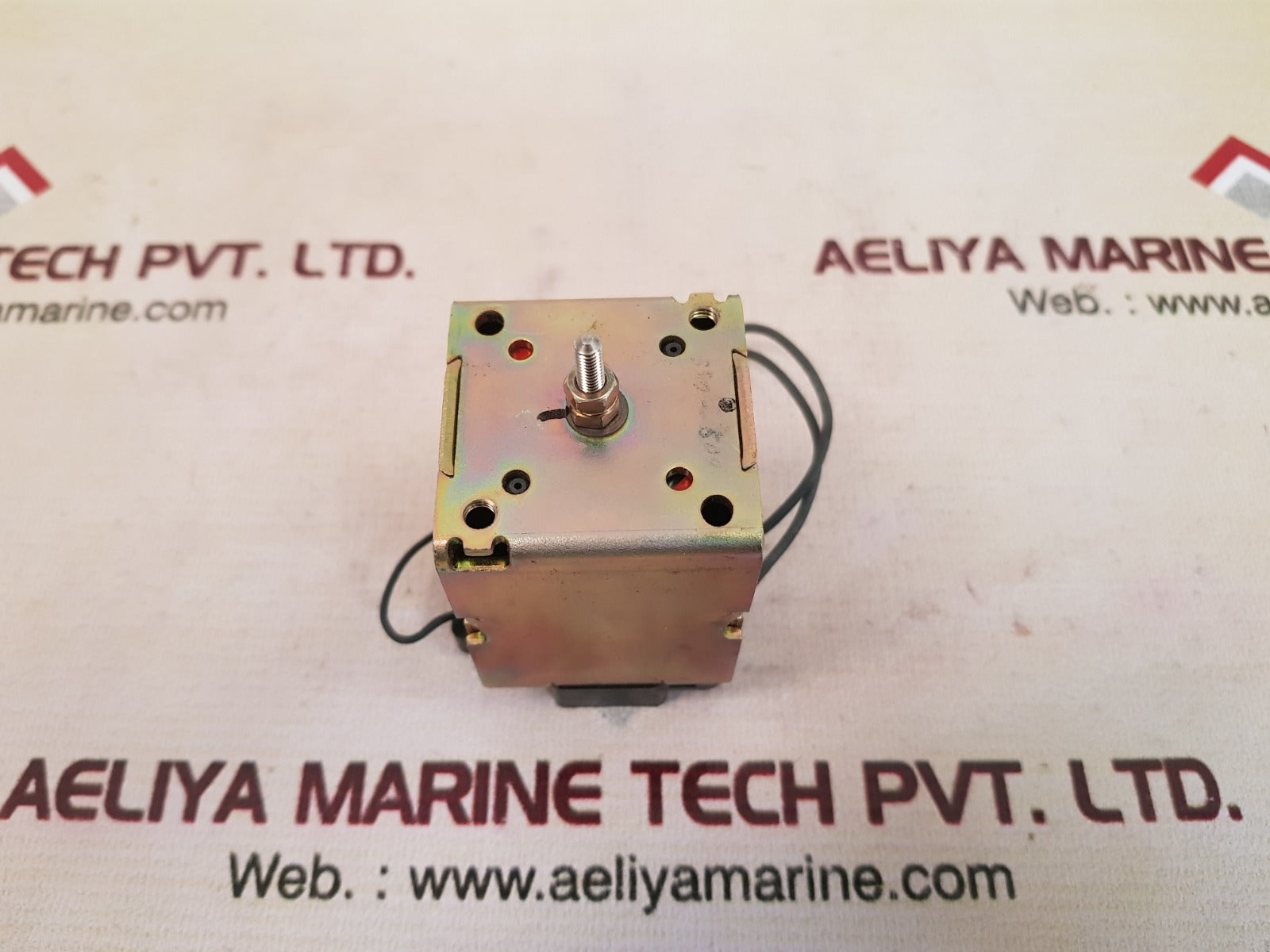 Ae-ss/sh sht-saea046 shunt tripping device