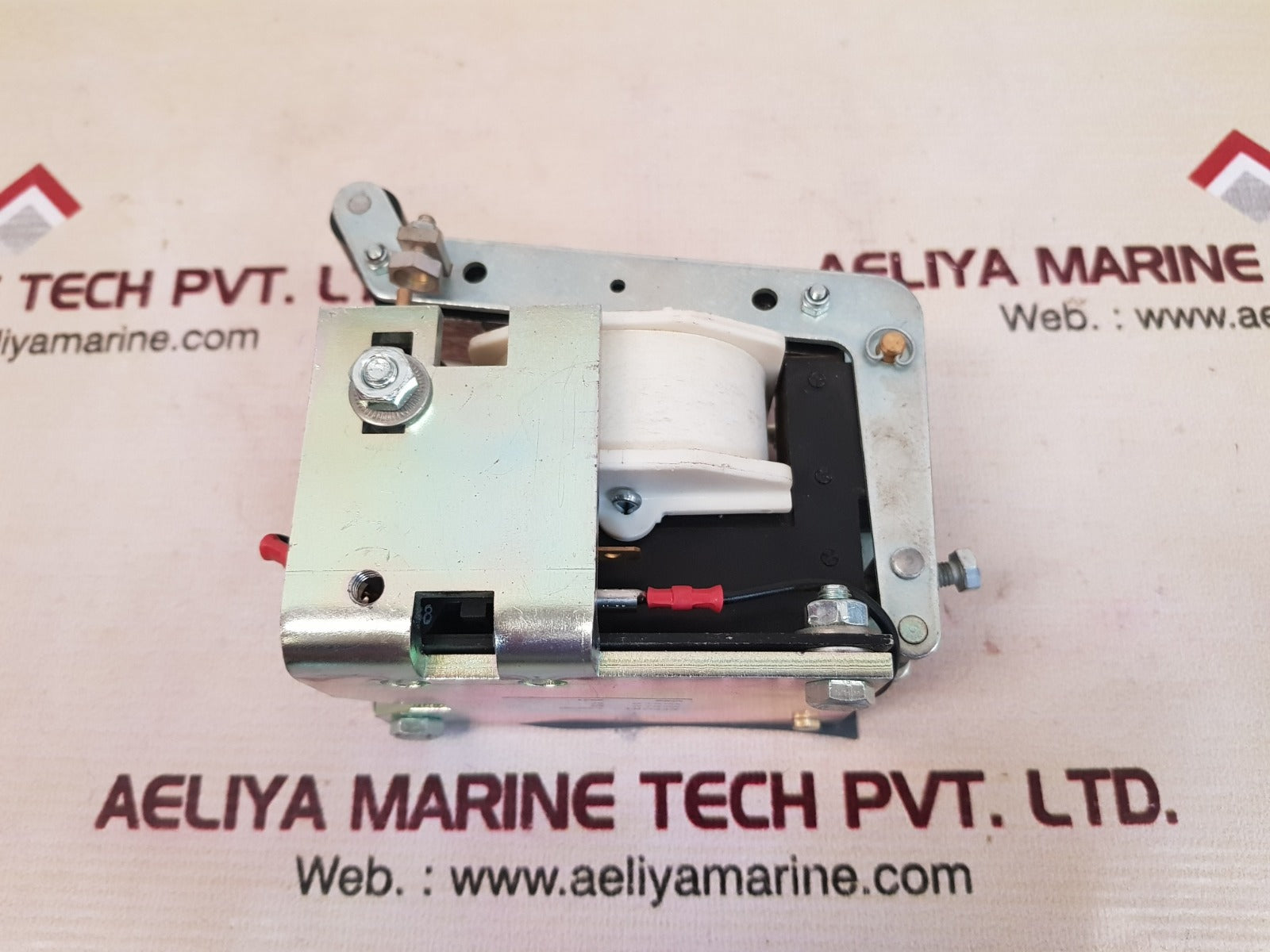 Gerin merlin 9015612d1 undervoltage release