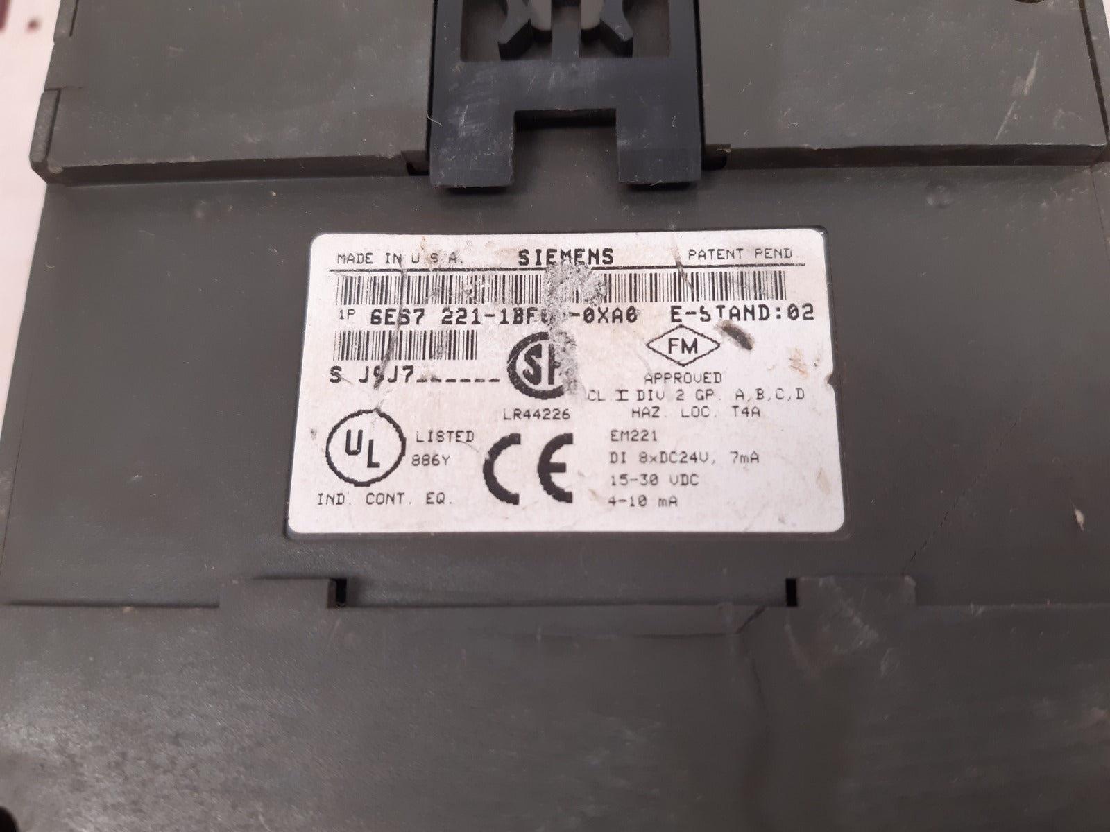 Siemens 6es7 221-1bf00-0xa0 digital input module