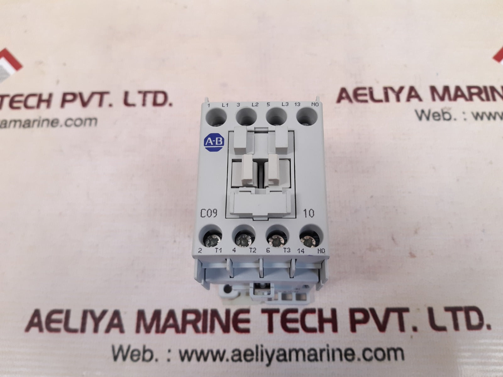 Allen-bradley 100-c09*10 ser.a contactor 60hz