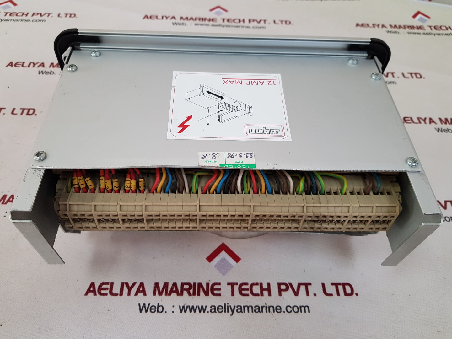 Wynstruments electric motor wiper control