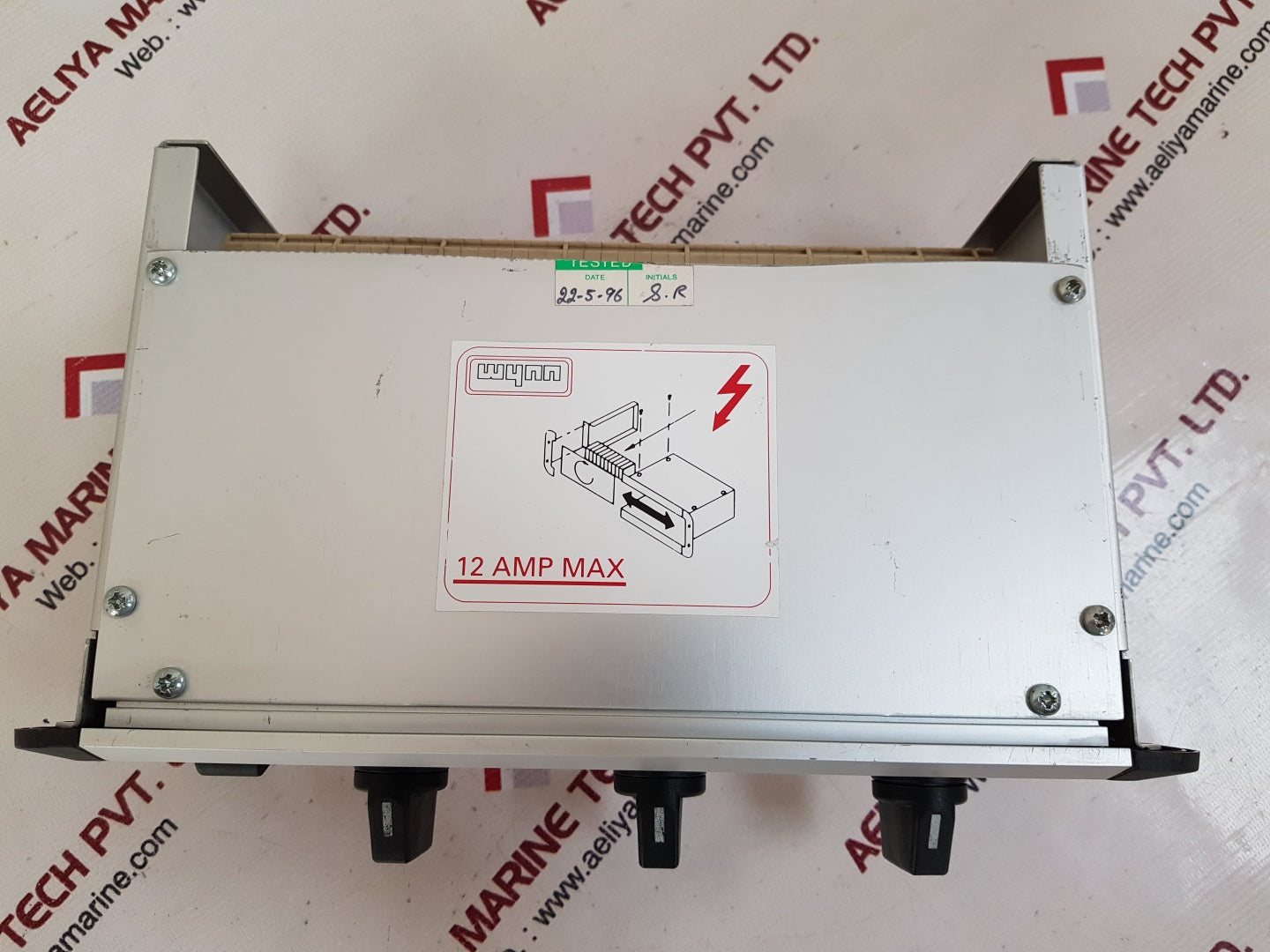 Wynstruments electric motor wiper control