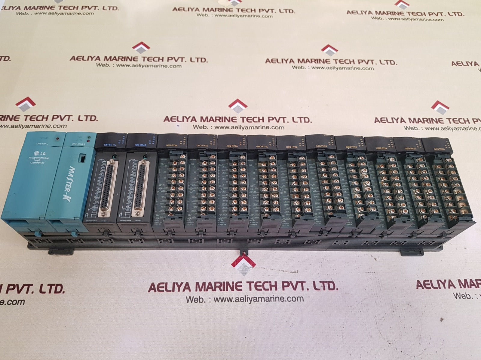 Lg gm6-pafc,k3p-07as,g6i-d24a,g6q-ry2a programmable logic controller