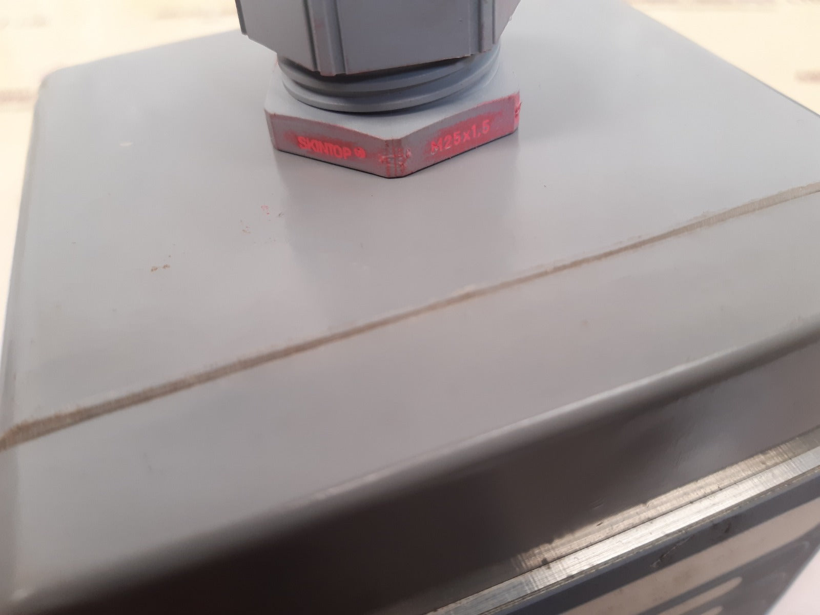 Omicron gas sampling system