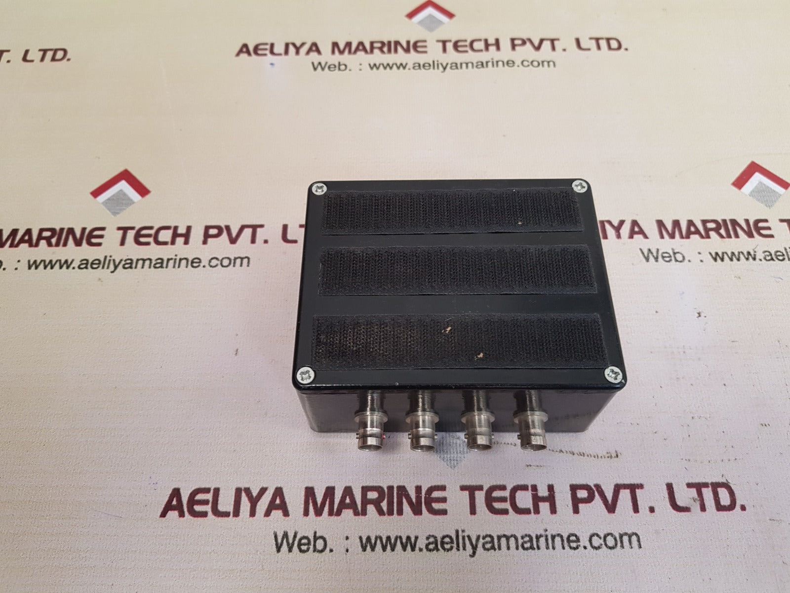Microvitec display ads 500 bx