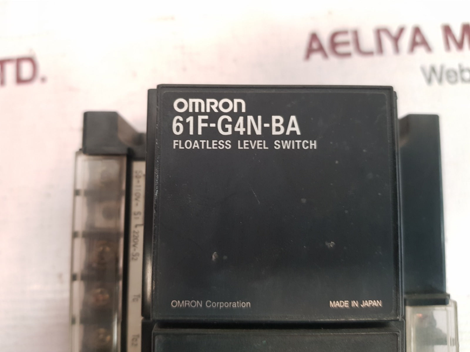 Omron 61f-g4n-ba floatless level switch
