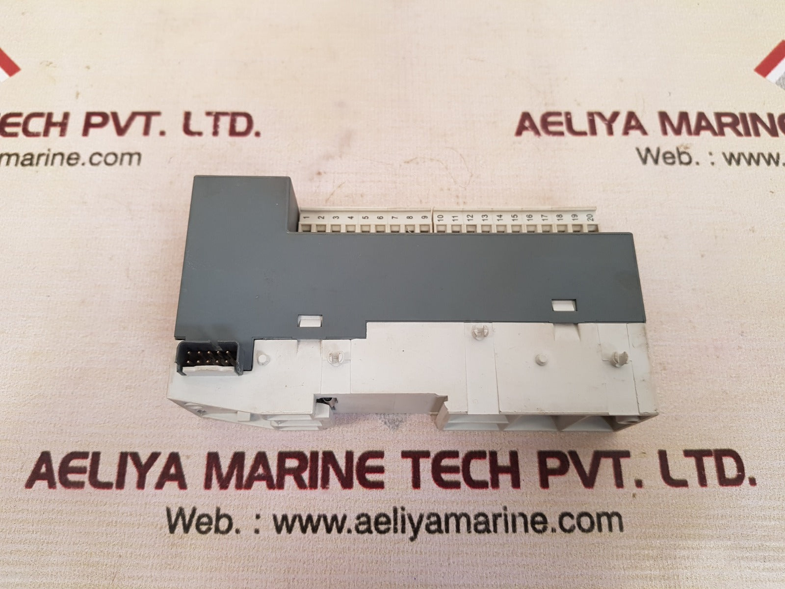 Abb ai561 a2 analog input/output module 1tne968902r1101