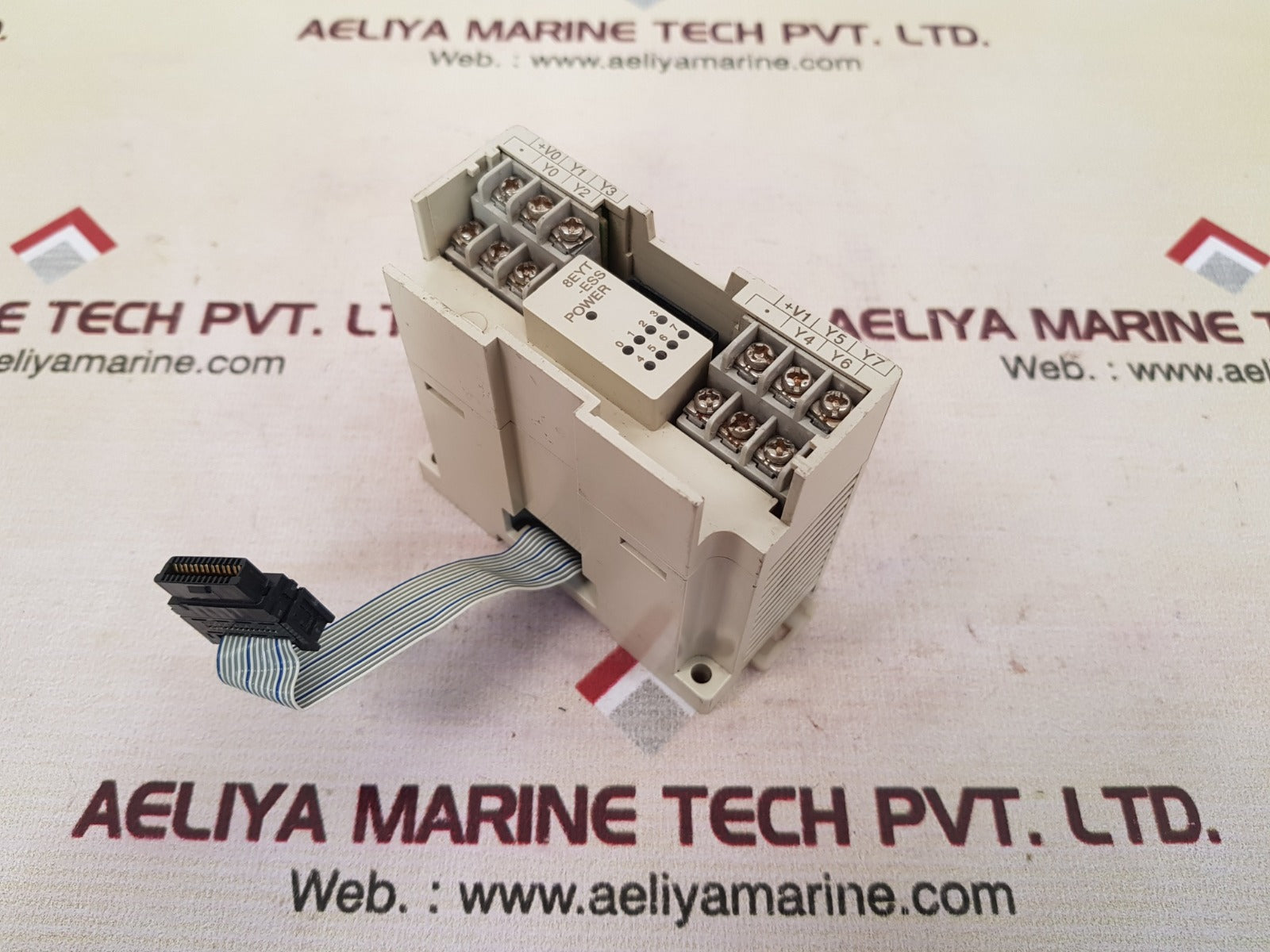 Mitsubishi fxon-8eyt-ess/ul programmable controller 0.5a