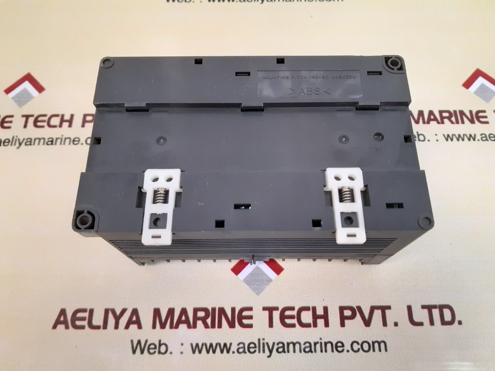 Ge fanuc ic200uex211-b micro expansion unit 5vdc/240vac