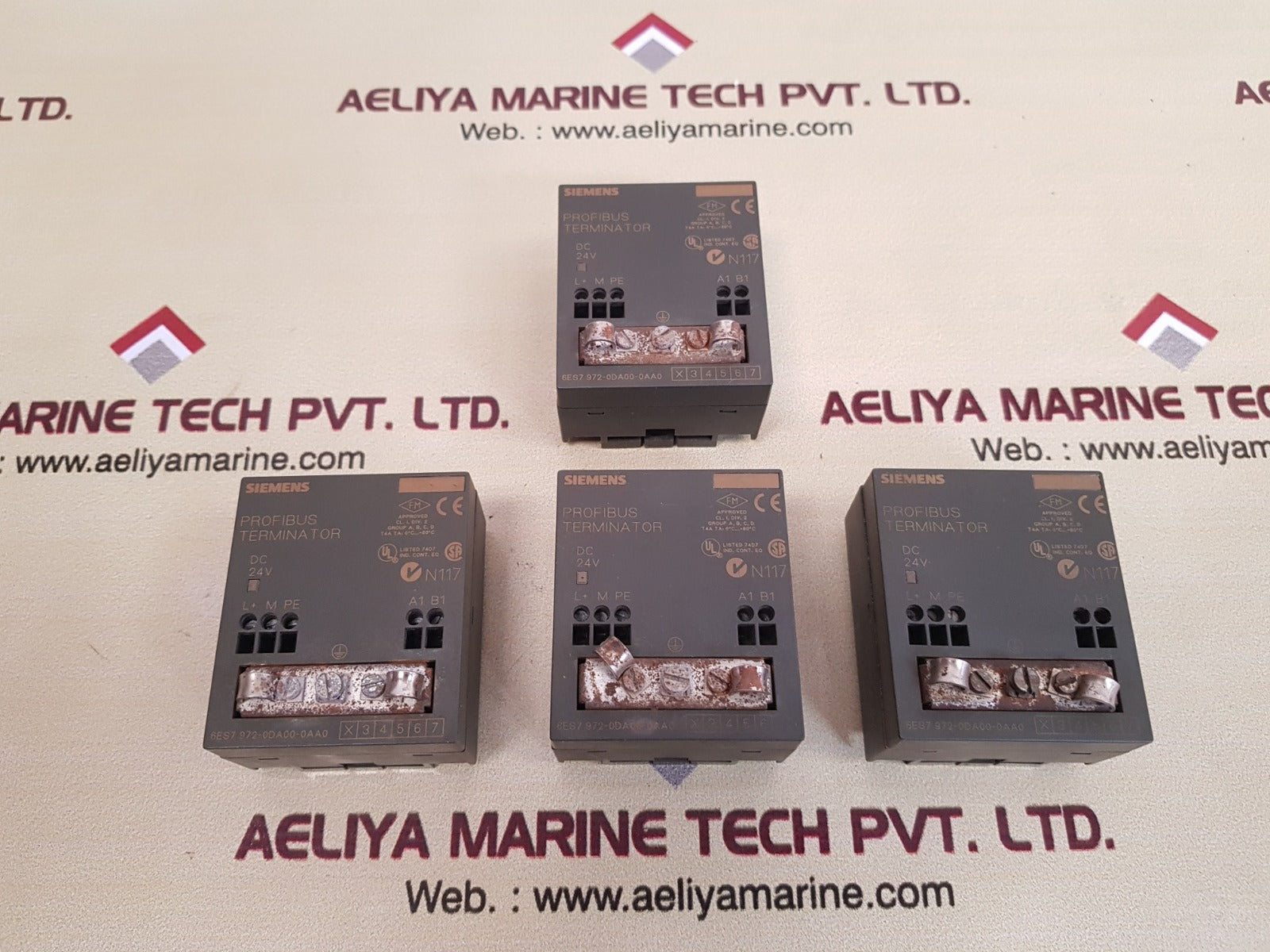 Siemens 6es7 972-0da00-0aa0 profibus terminator dc 24v