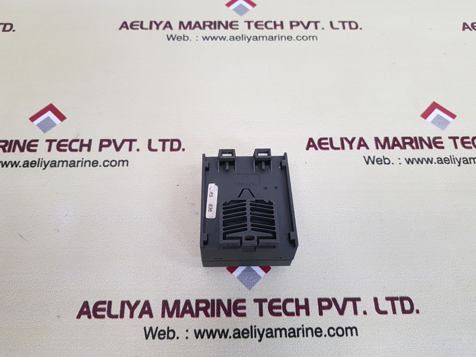 Siemens 6es7 972-0da00-0aa0 profibus terminator dc 24v